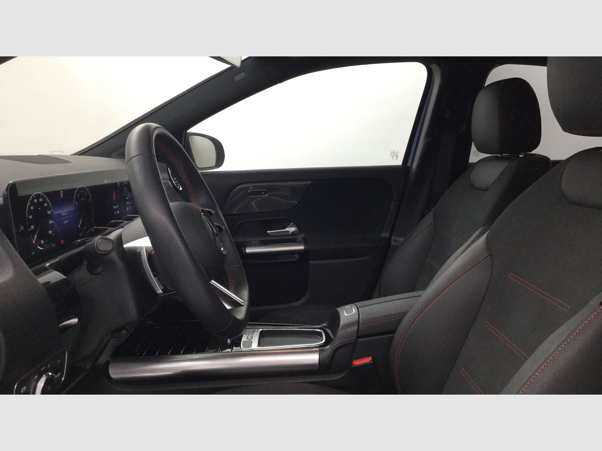 Mercedes-Benz GLA - 6