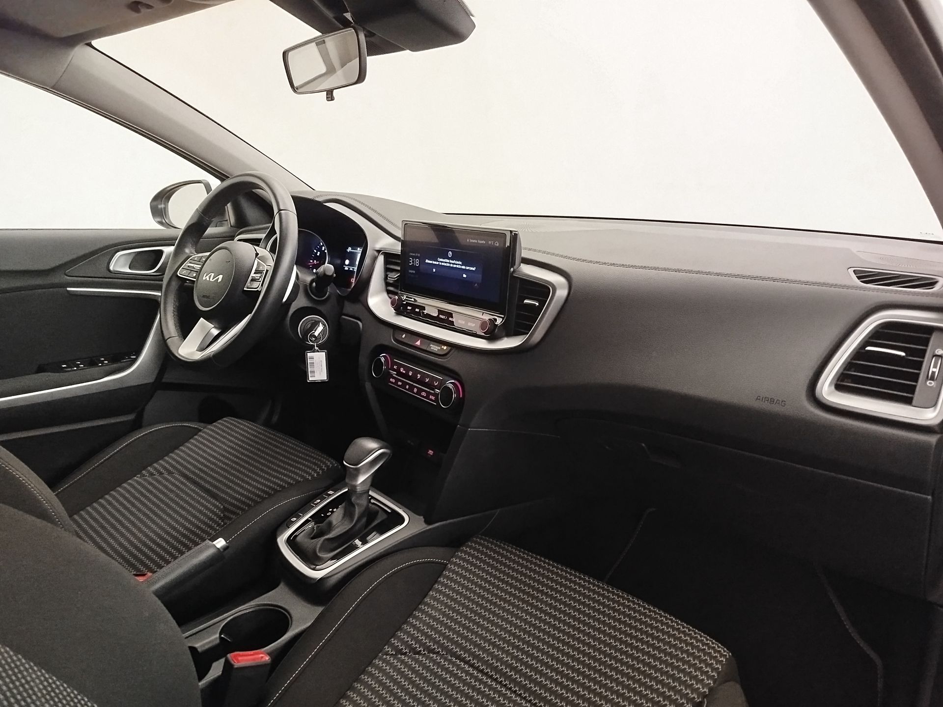Kia XCeed - 3