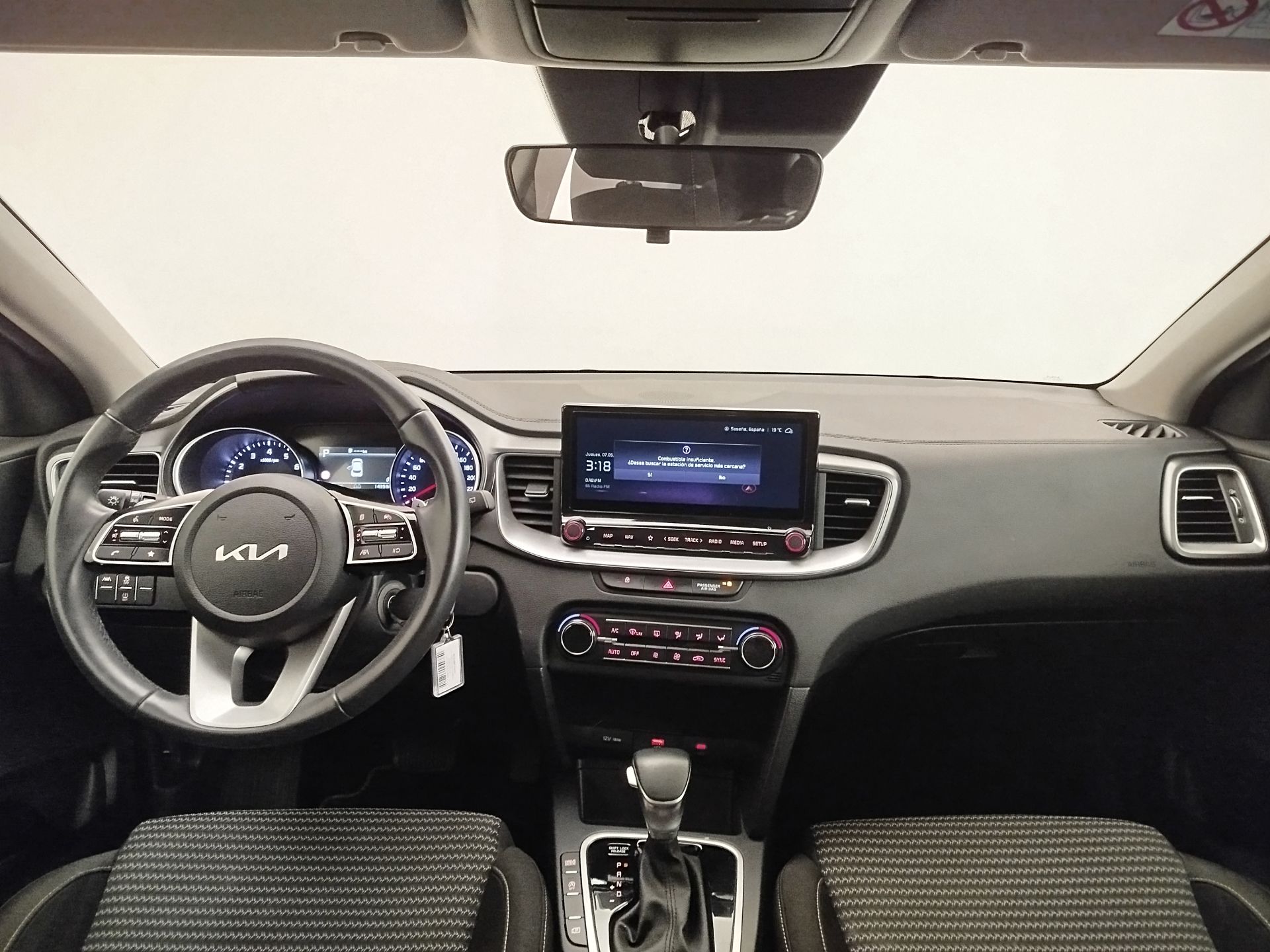 Kia XCeed - 4