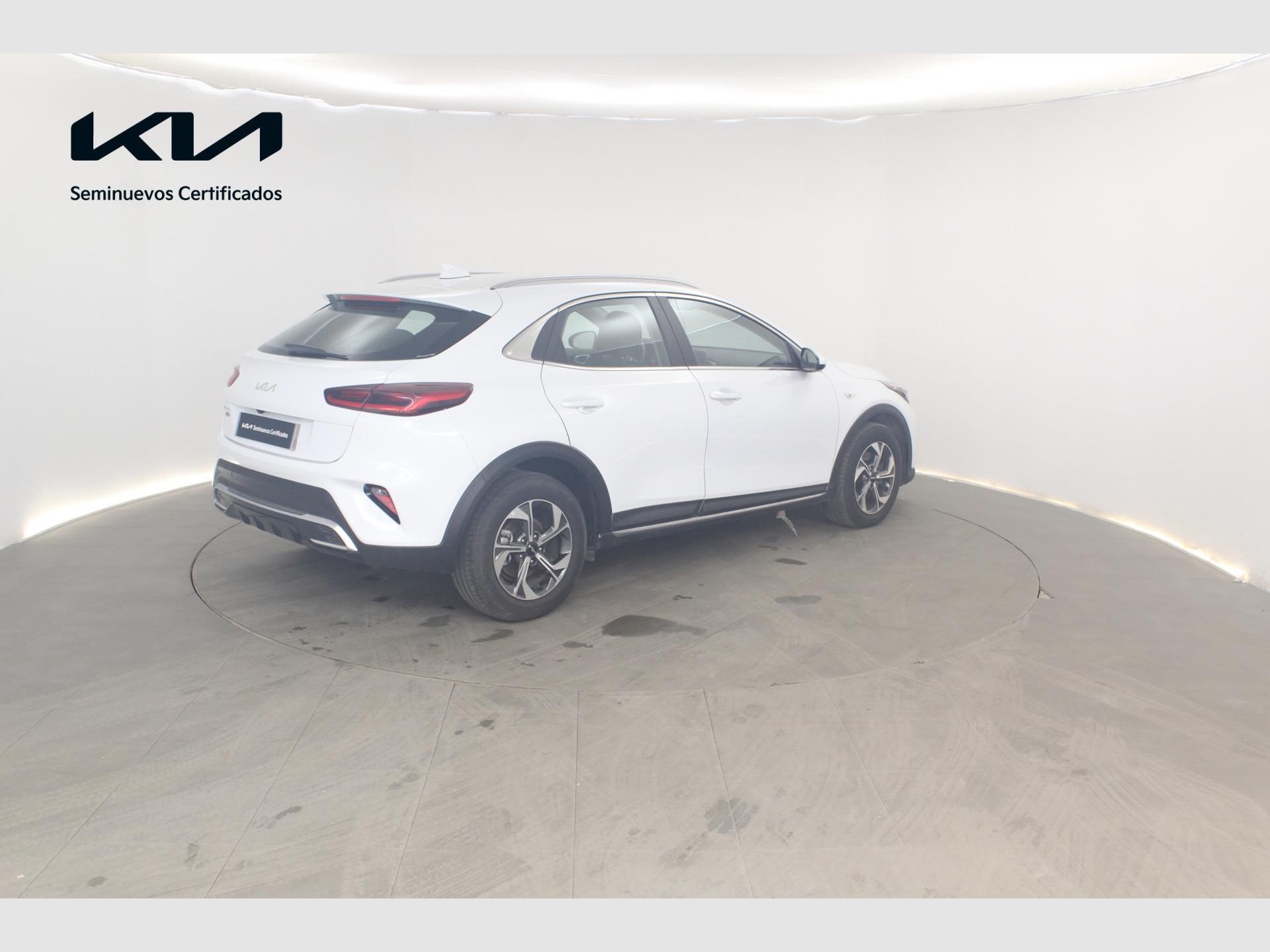 Kia XCeed - 6