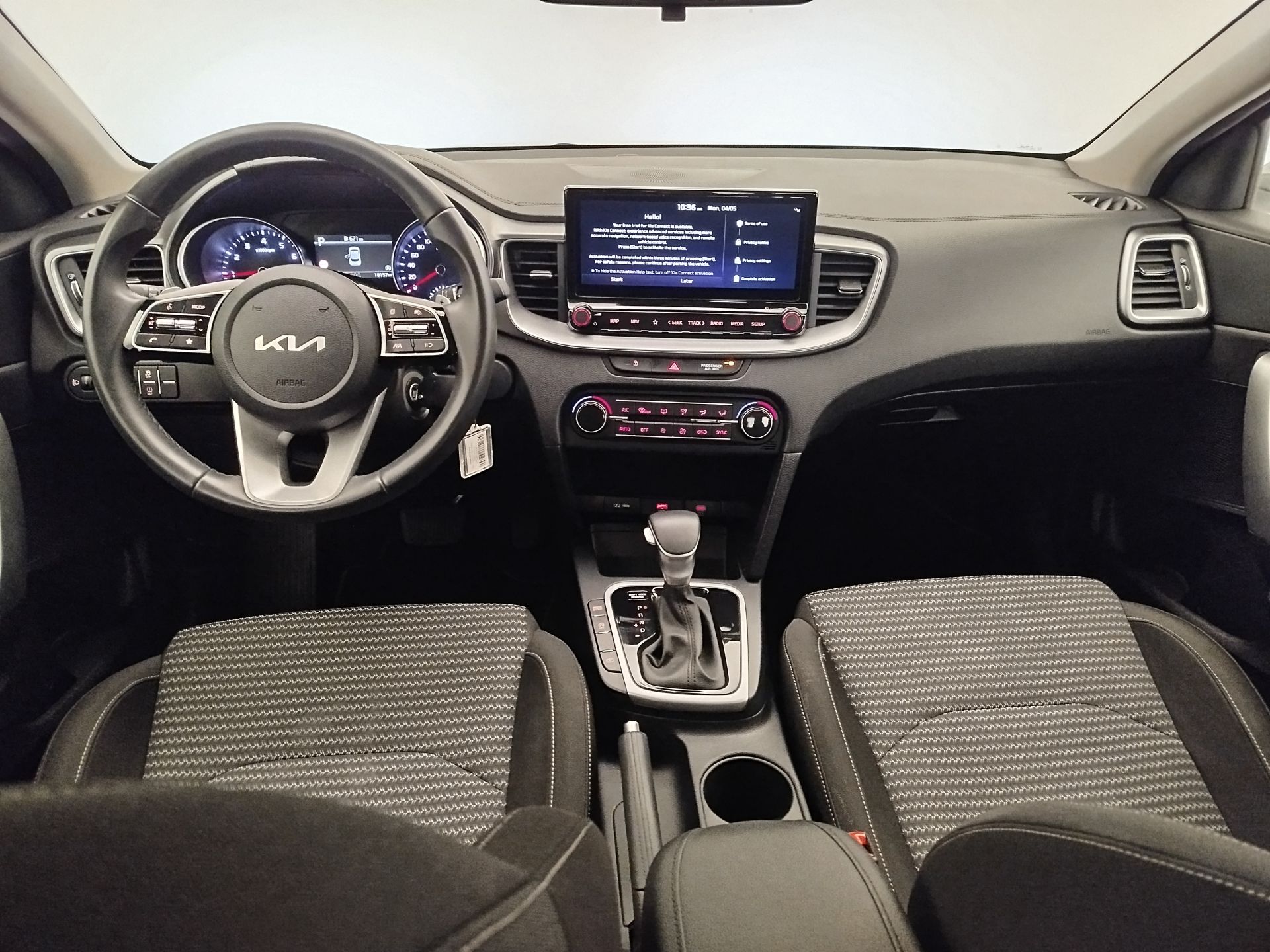 Kia XCeed - 4