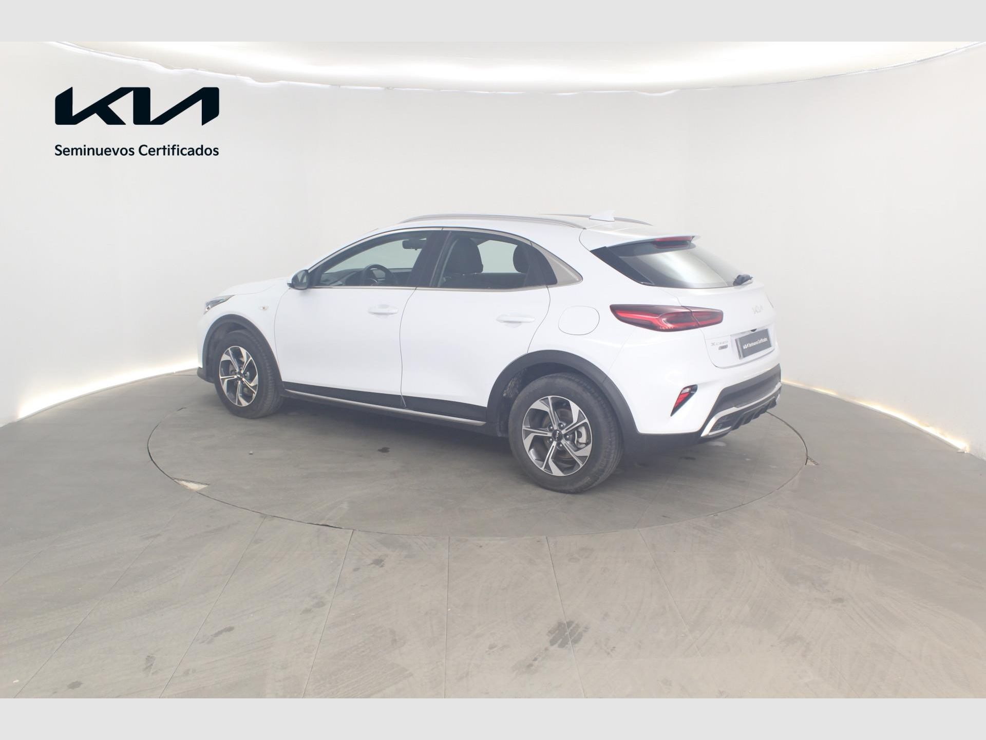Kia XCeed - 9