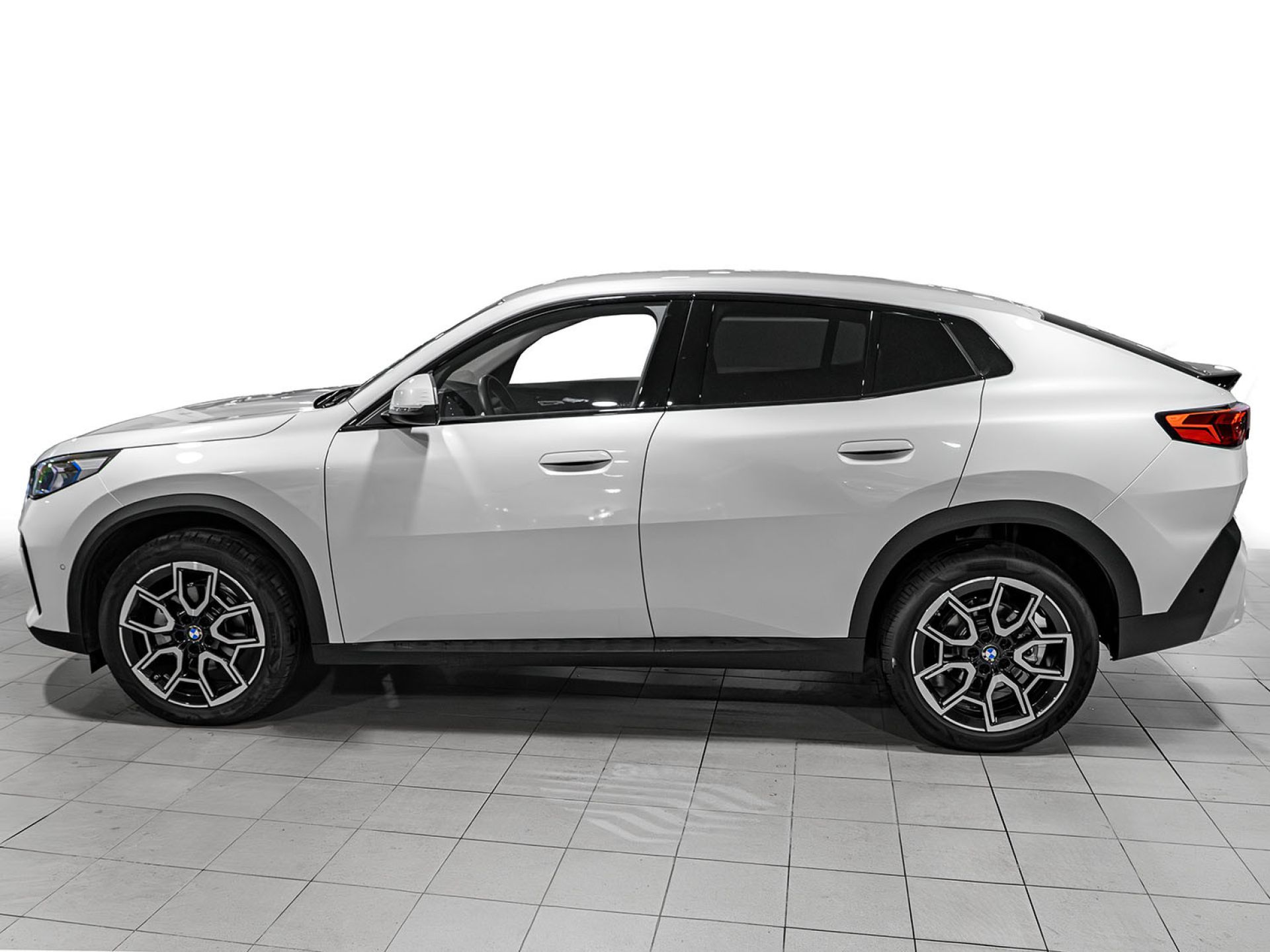 BMW X2 - 3