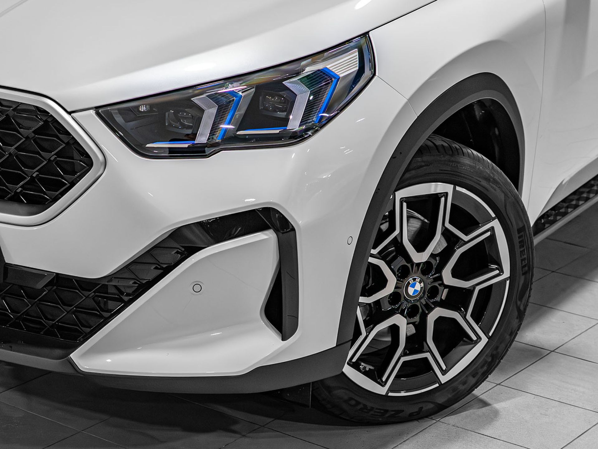 BMW X2 - 6