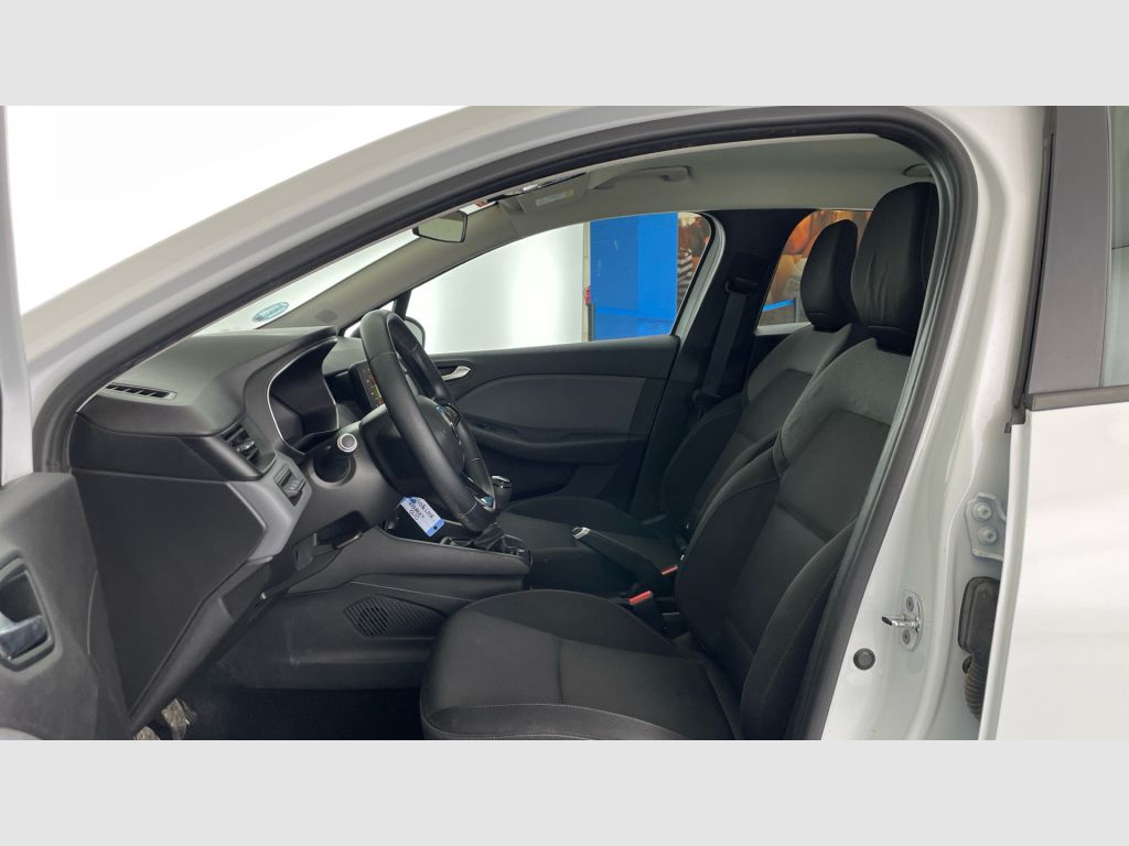 Renault Clio - 12