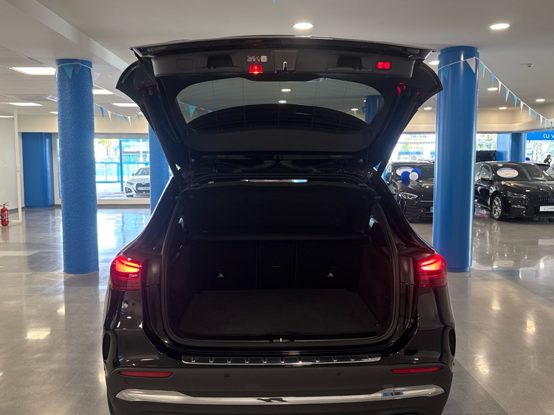 Mercedes-Benz GLA - 12