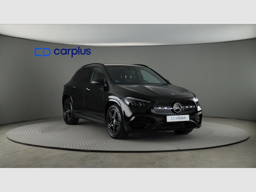 Mercedes-Benz GLA - 2