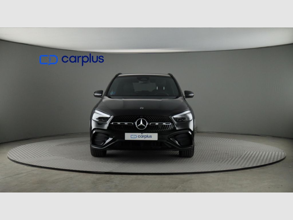 Mercedes-Benz GLA - 3