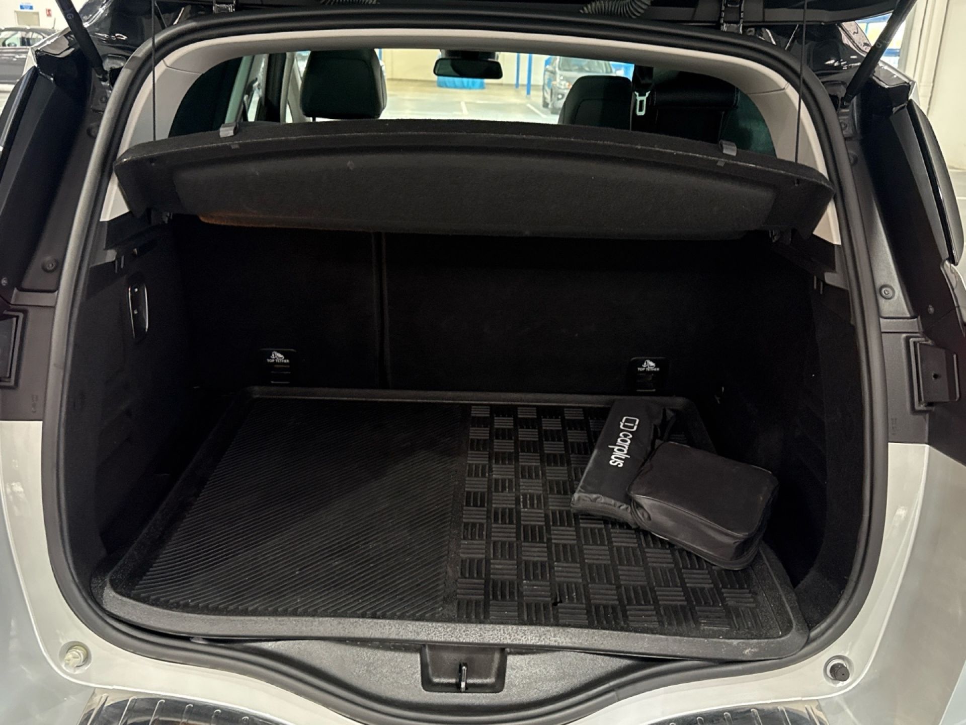 Renault Scenic - 12