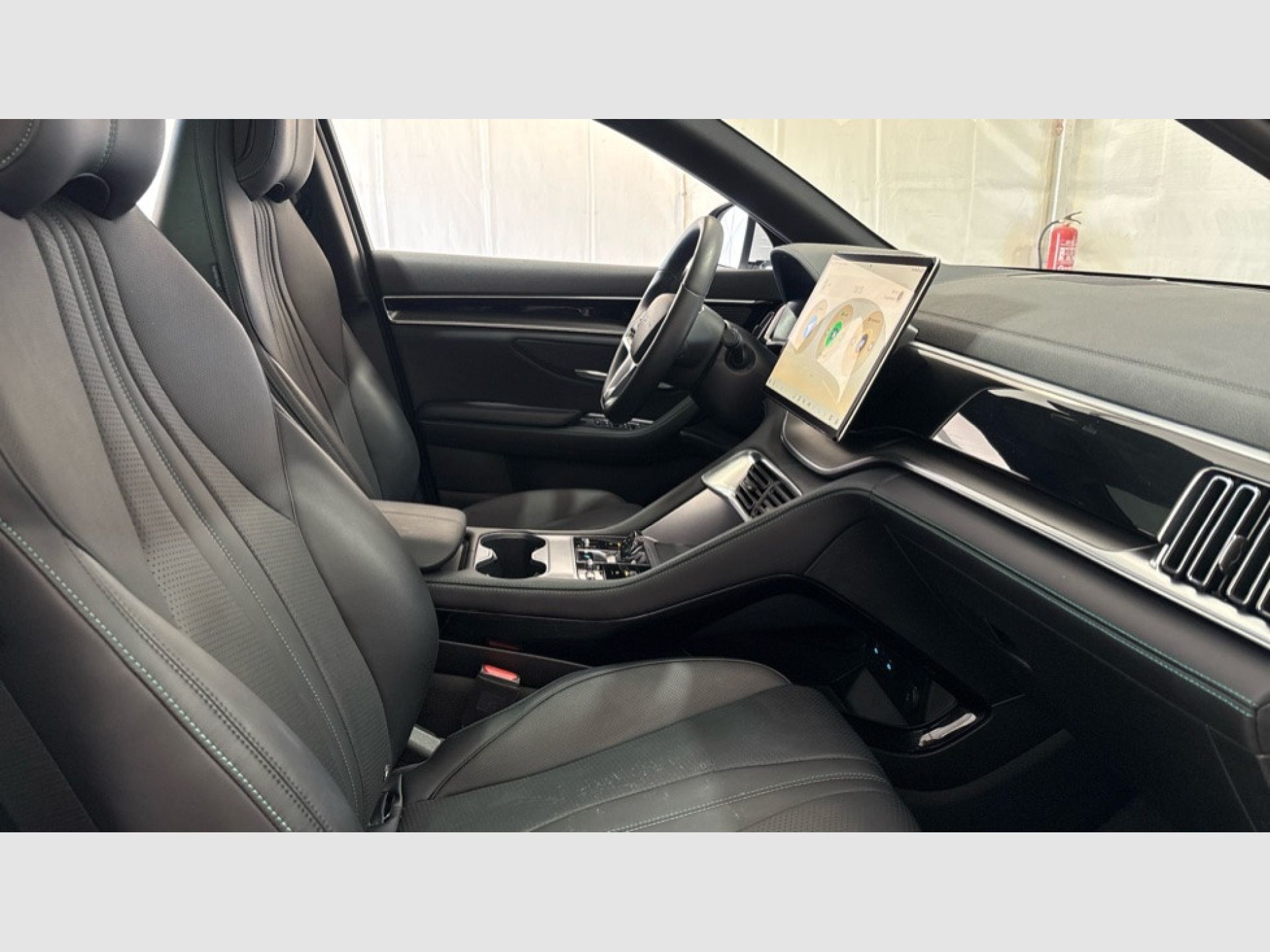 BYD Seal U DM-i - 9