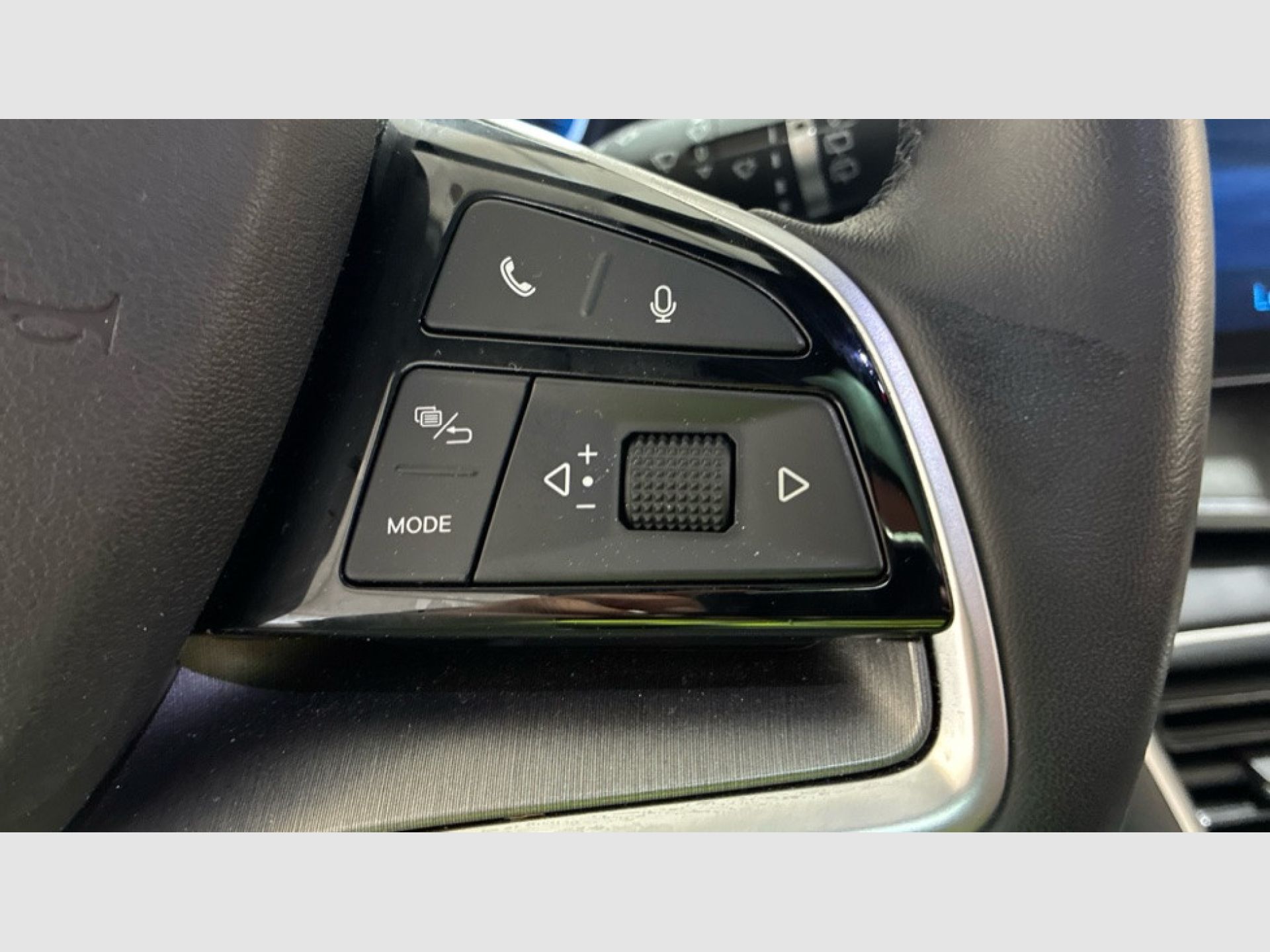 BYD Seal U DM-i - 12