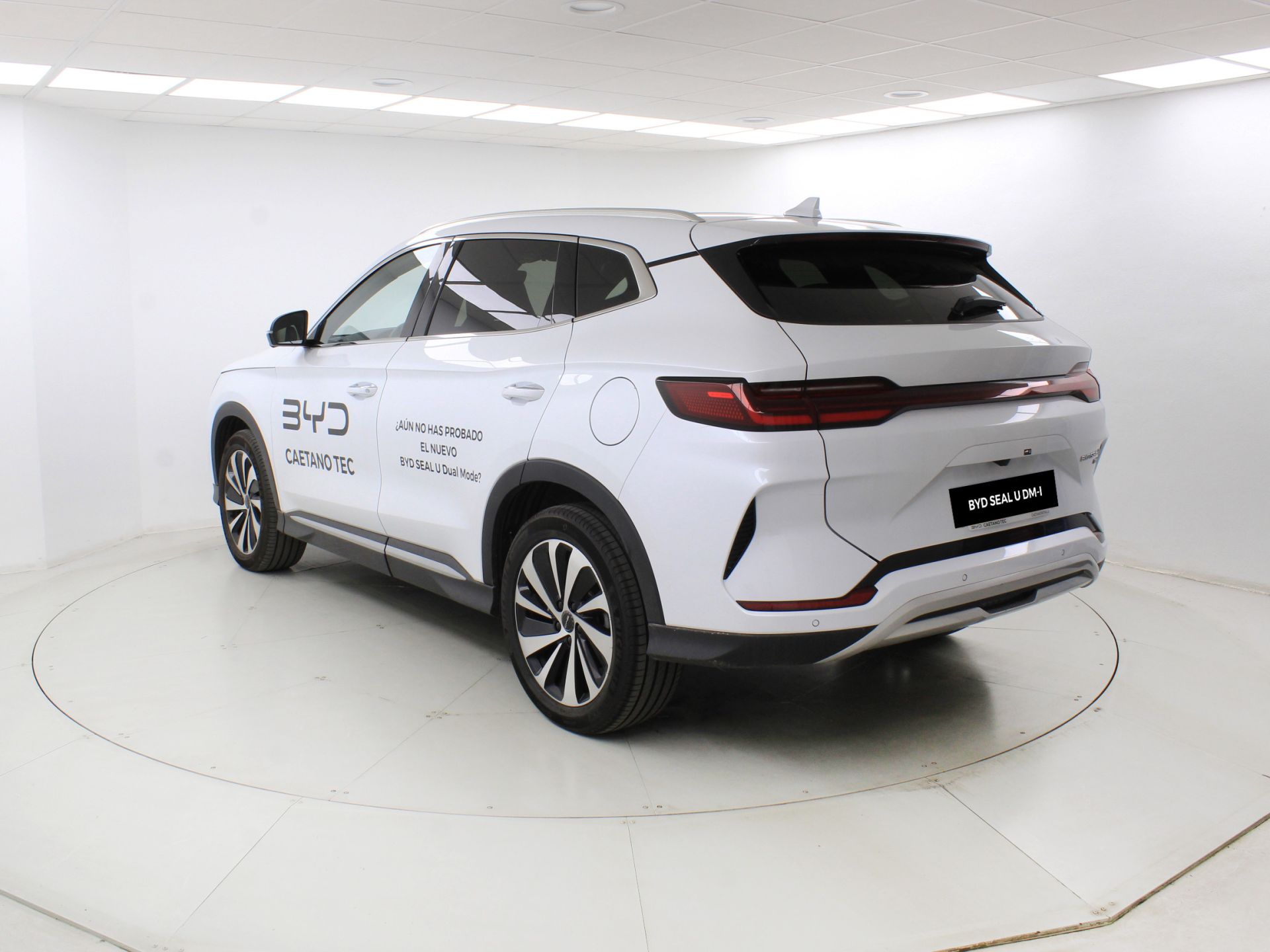BYD Seal U DM-i - 5