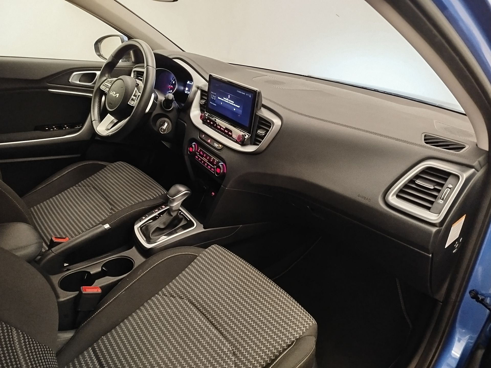 Kia XCeed - 3