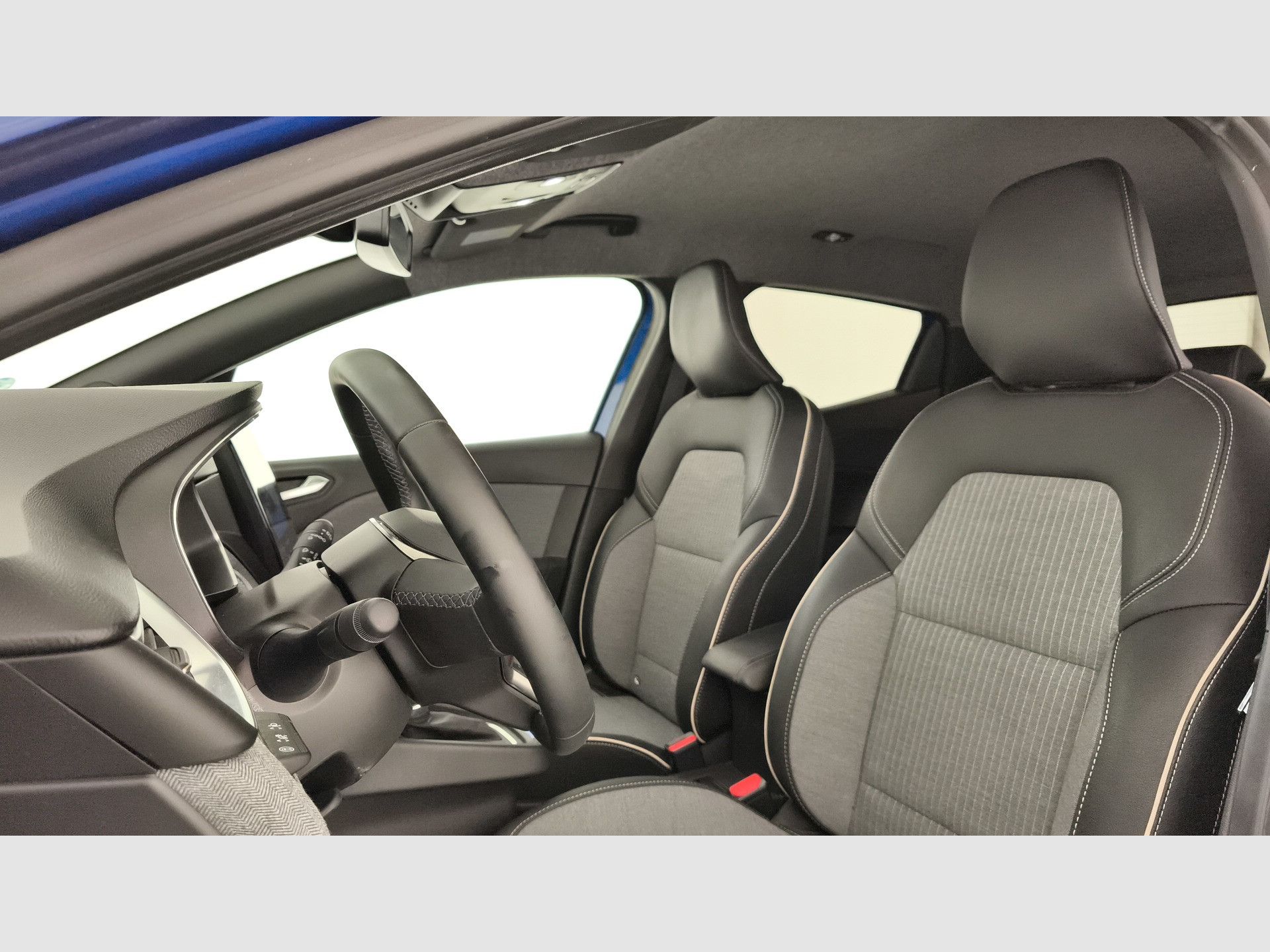 Renault Clio - 11