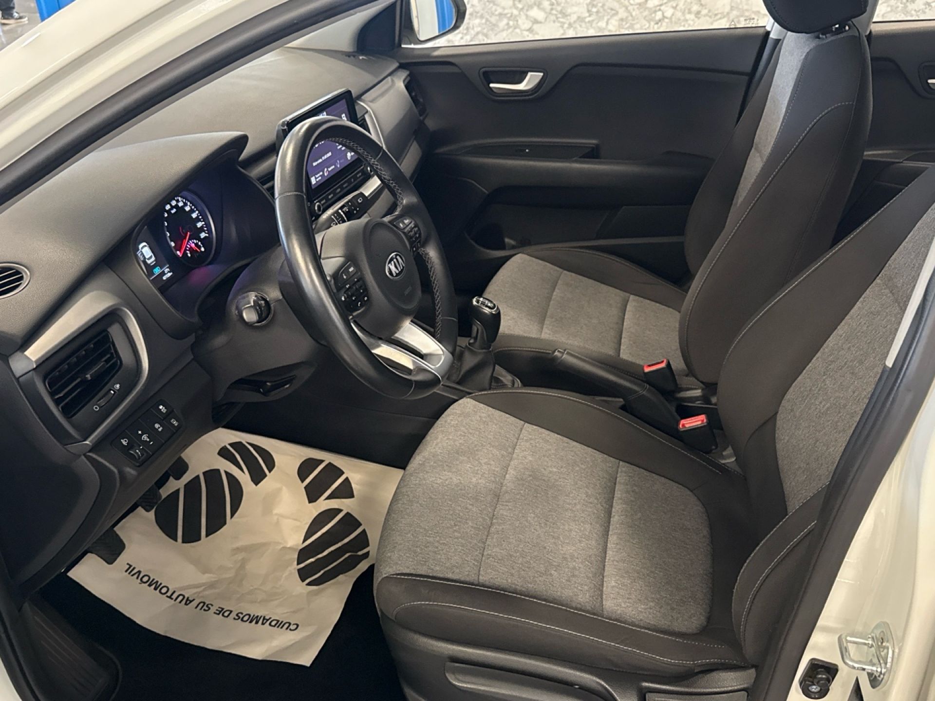 Kia Stonic - 11