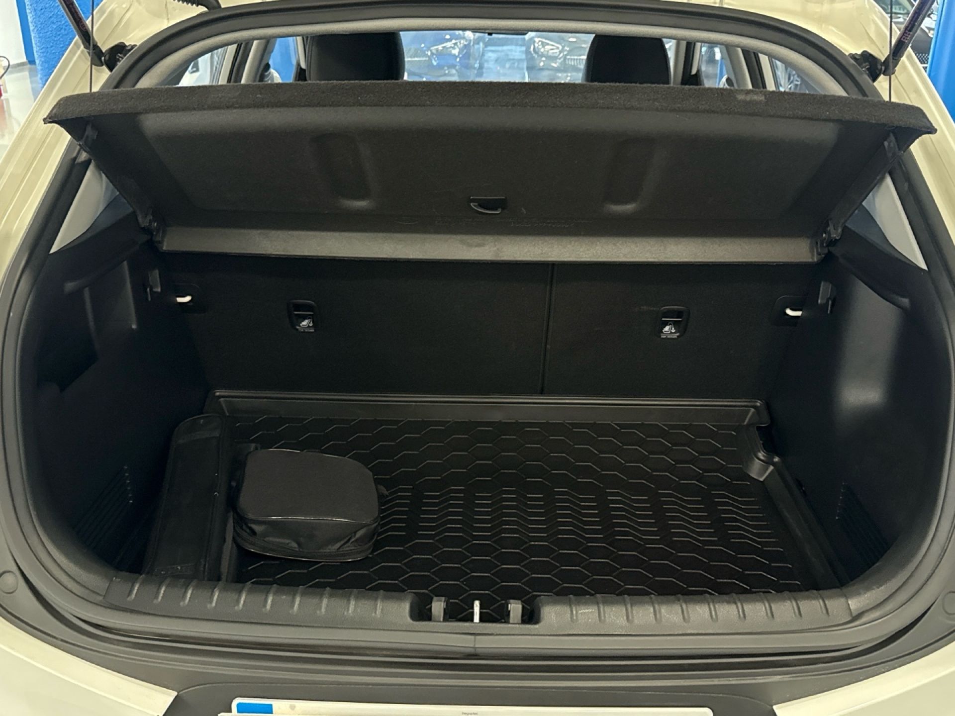 Kia Stonic - 12