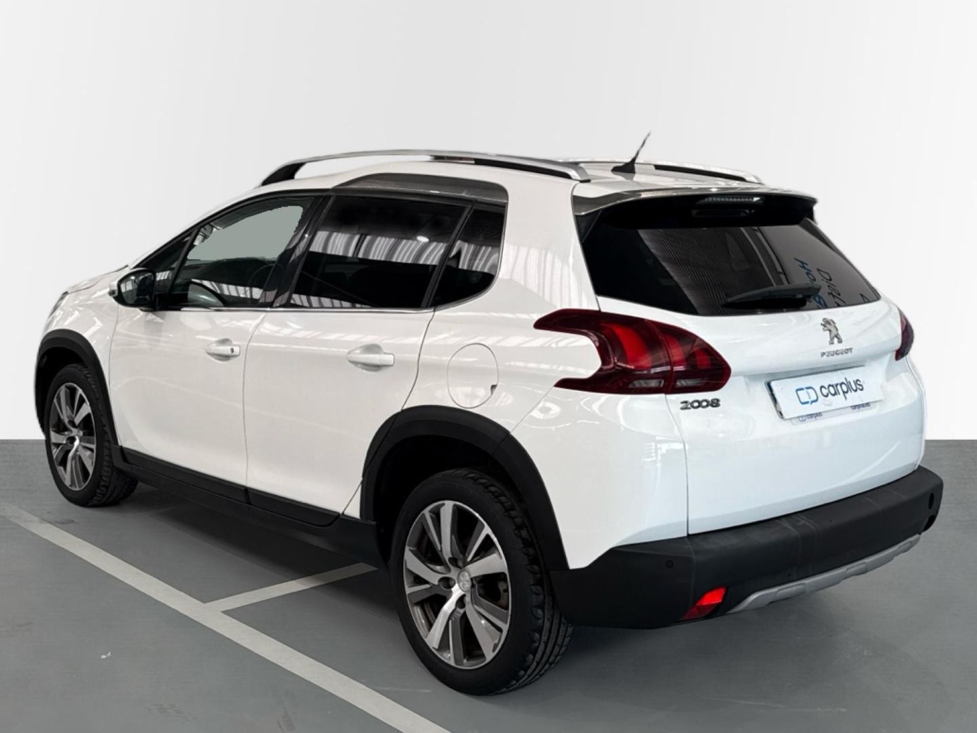 Peugeot 2008 - 5
