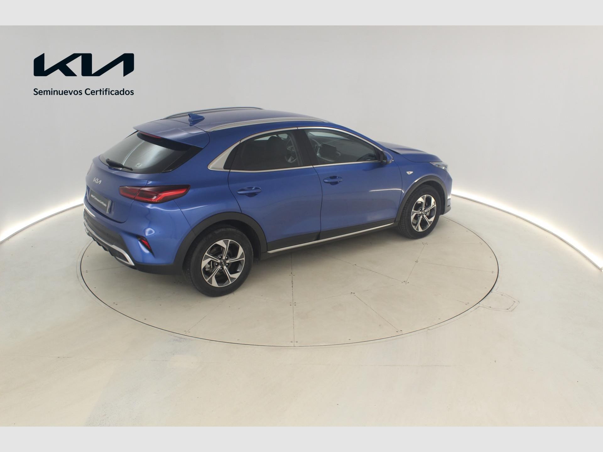 Kia XCeed - 4