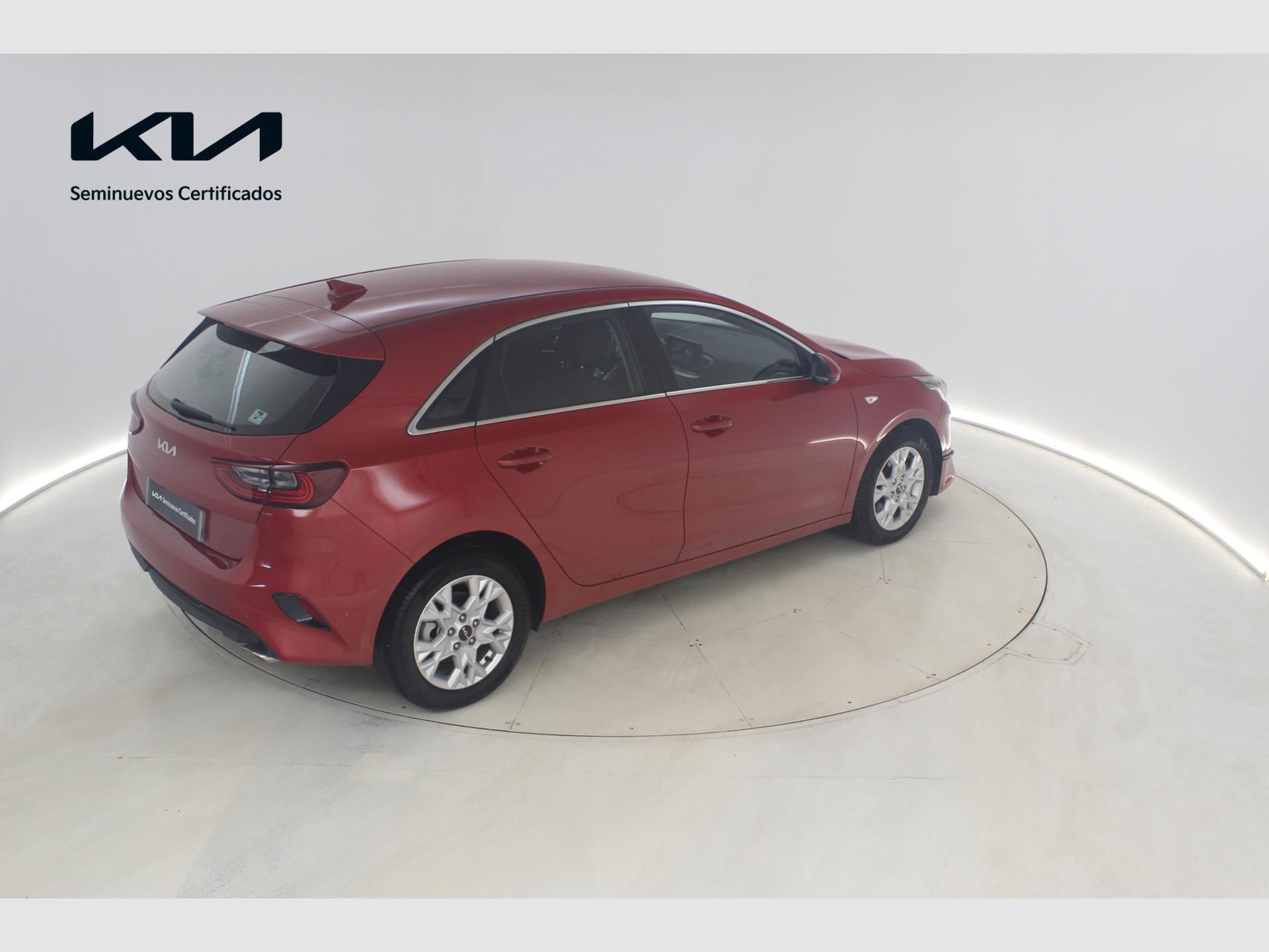 Kia Ceed - 5