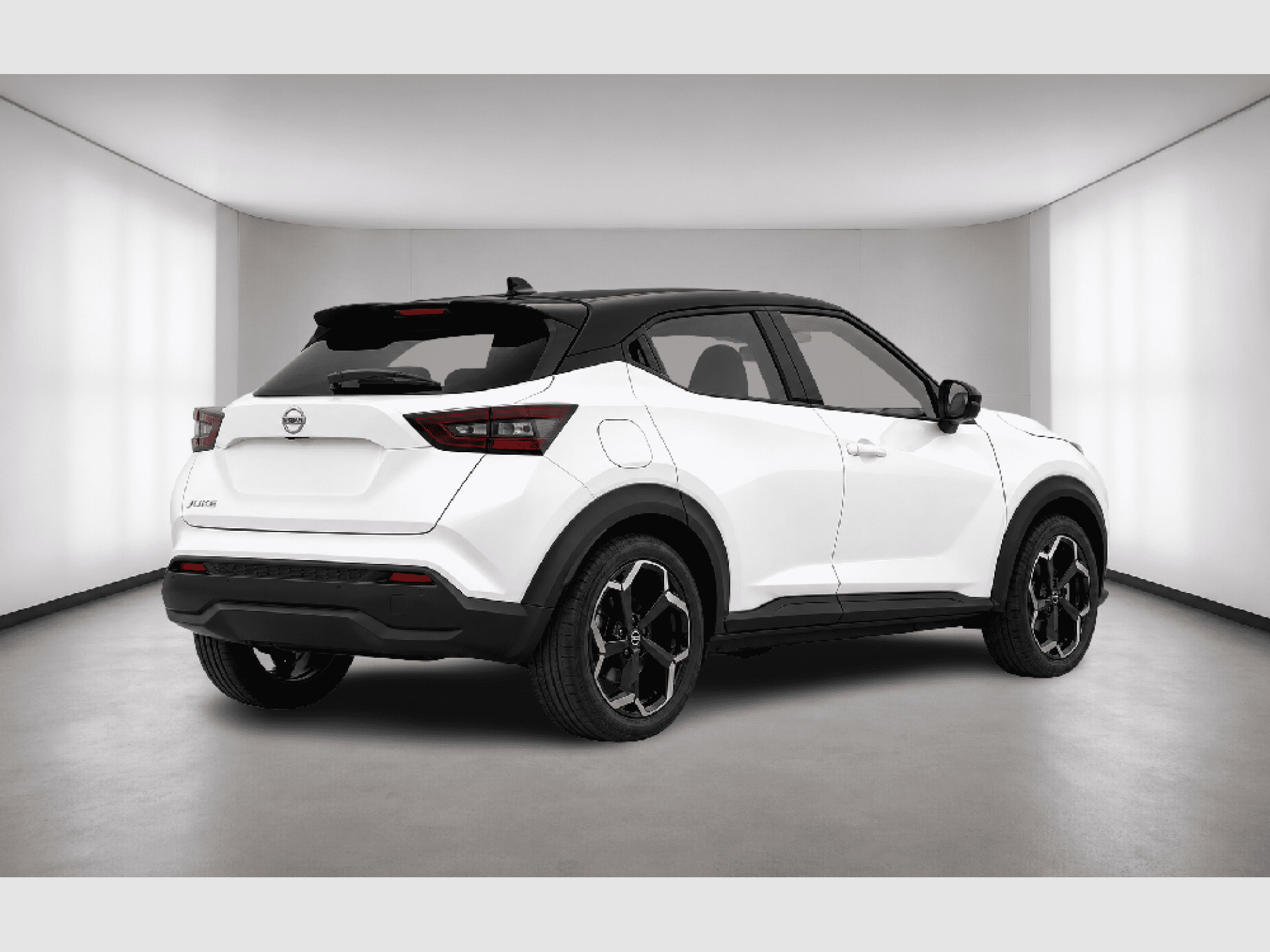 Nissan JUKE - 2
