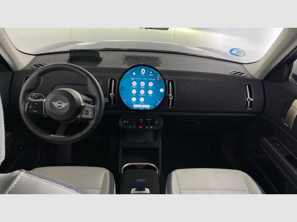 Mini Countryman - 10