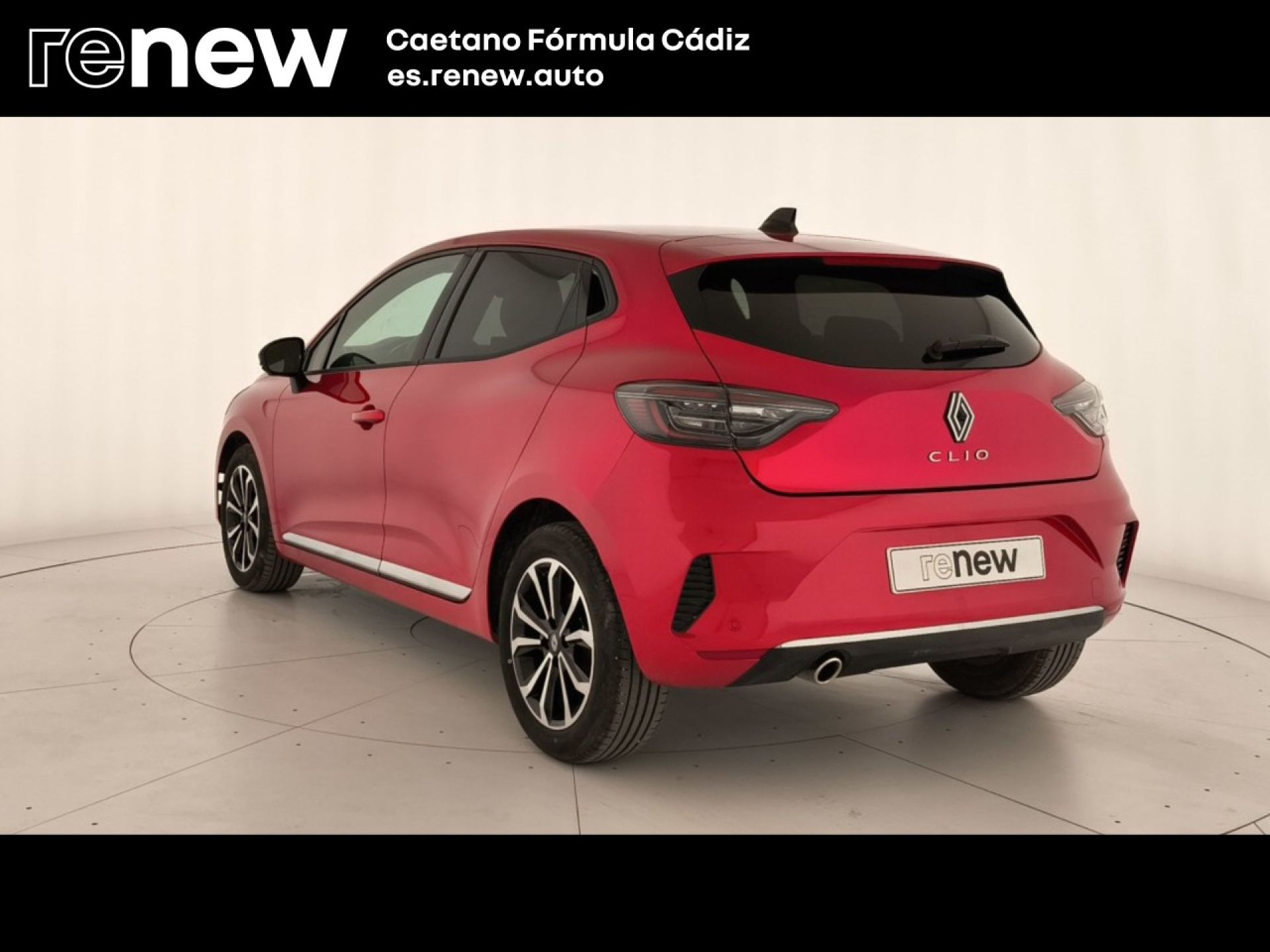 Renault Clio - 6