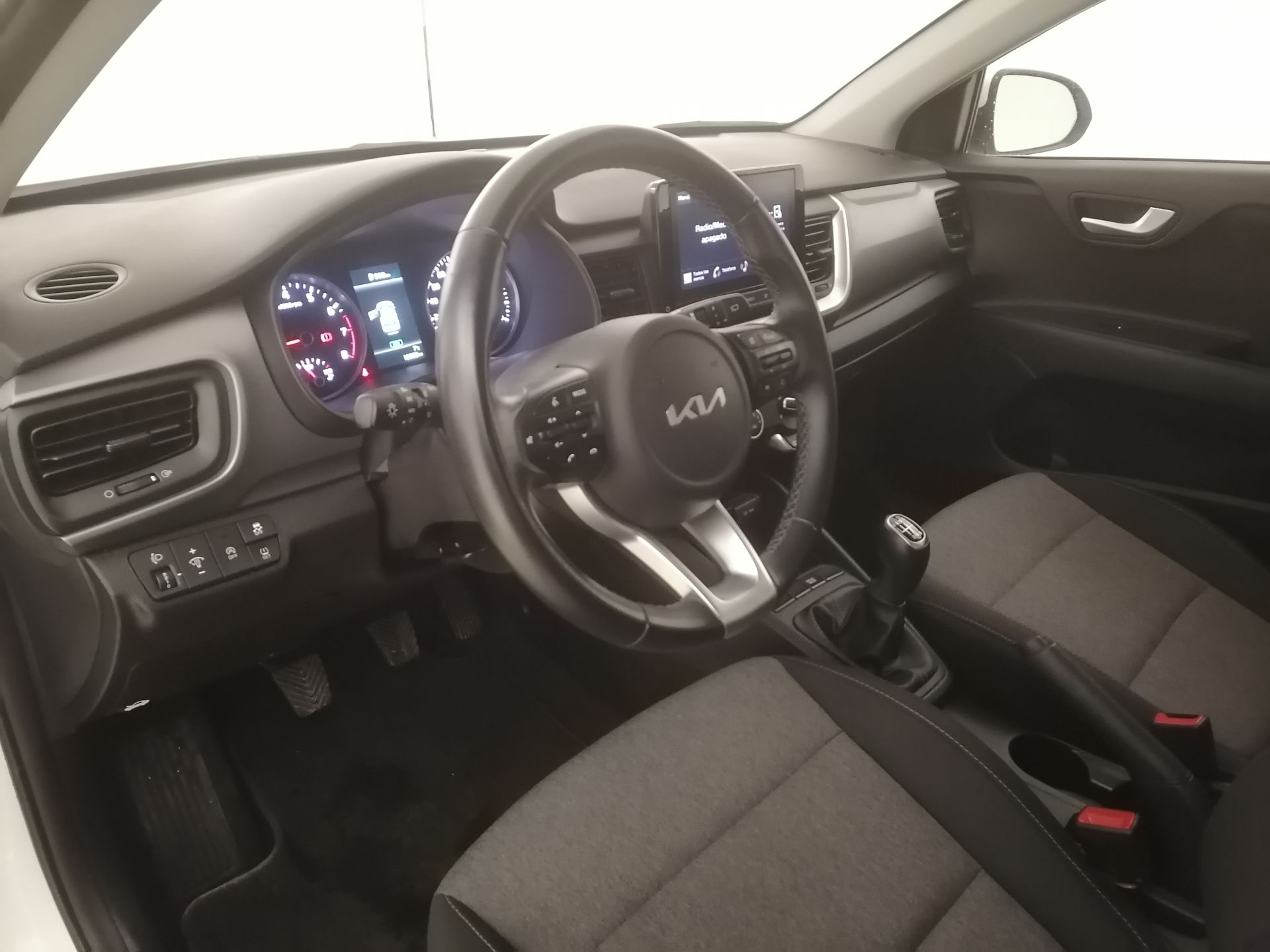 Kia Stonic - 9