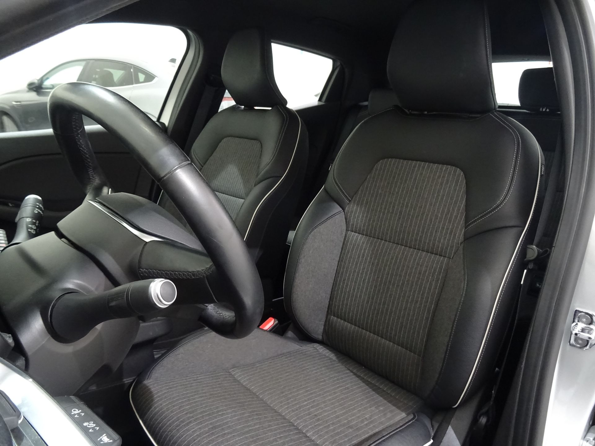 Renault Clio - 7