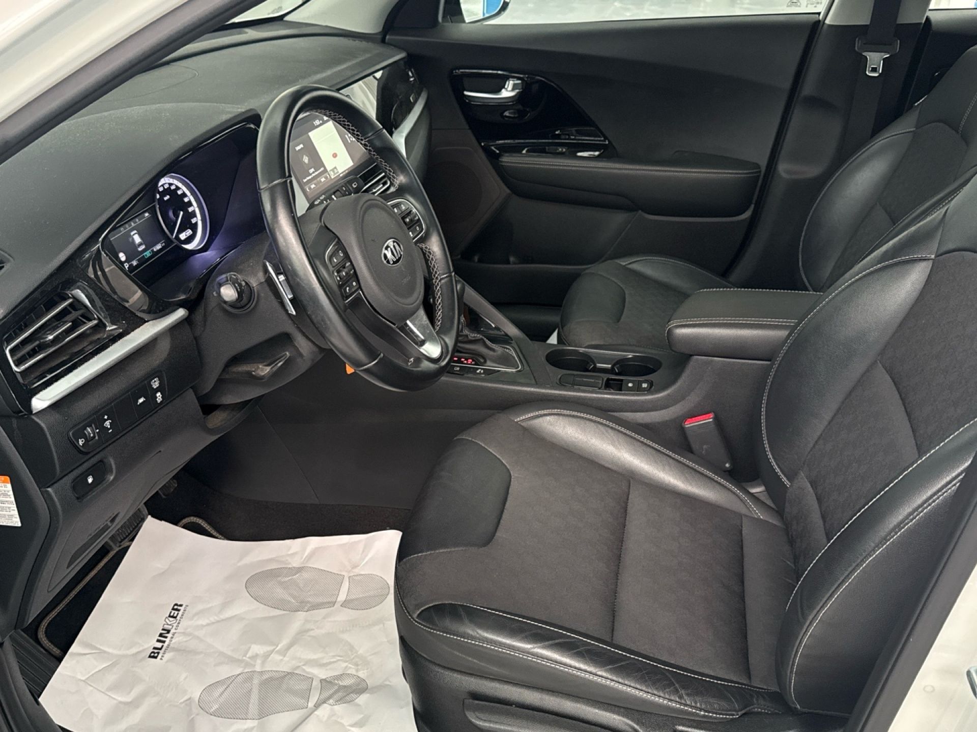 Kia Niro - 11