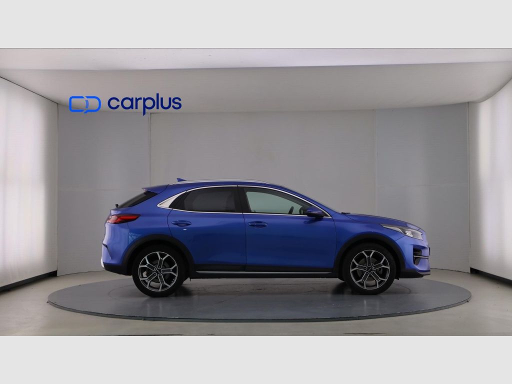 Kia XCeed - 4