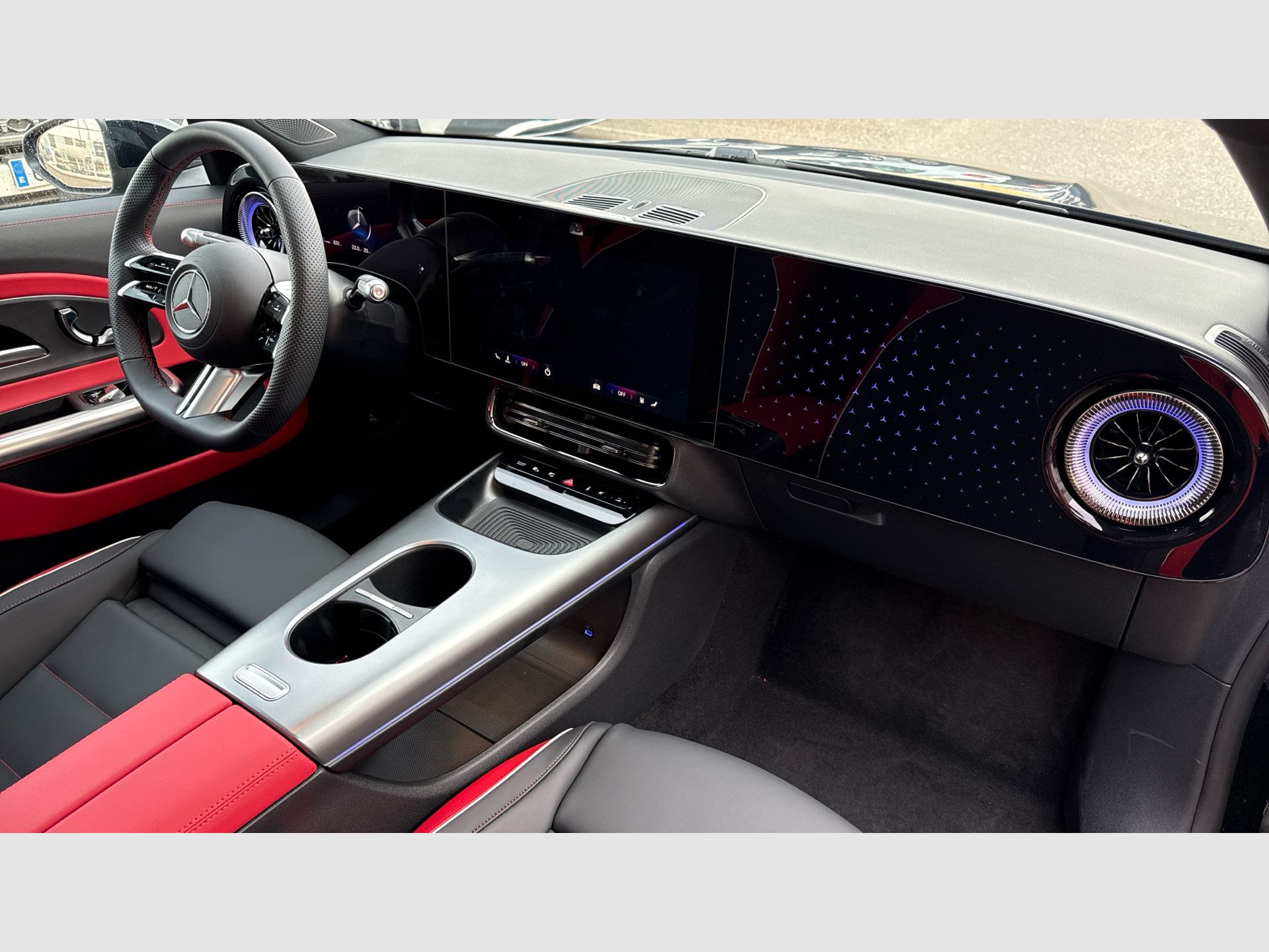 Mercedes-Benz CLA - 10