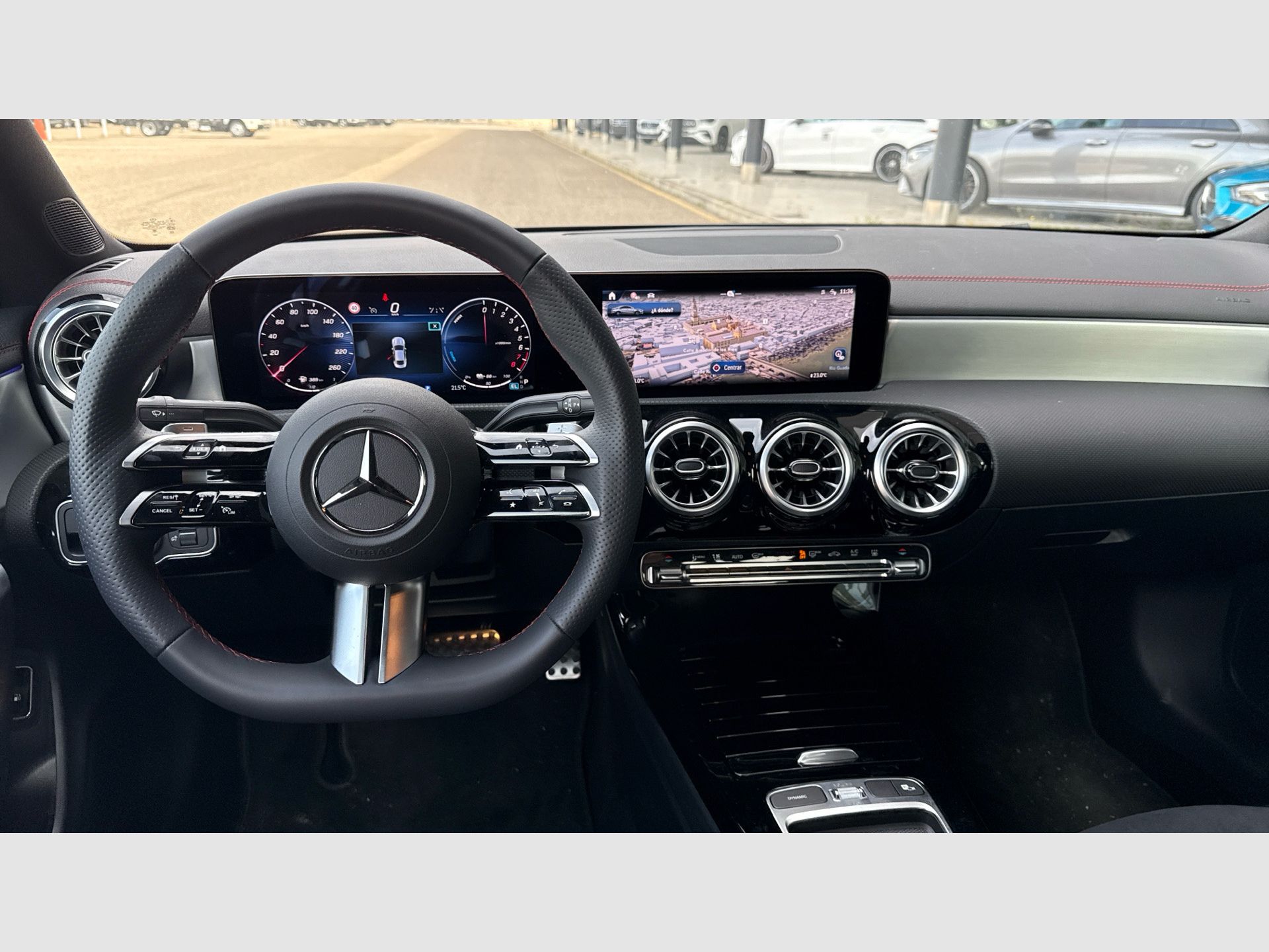 Mercedes-Benz CLA - 8