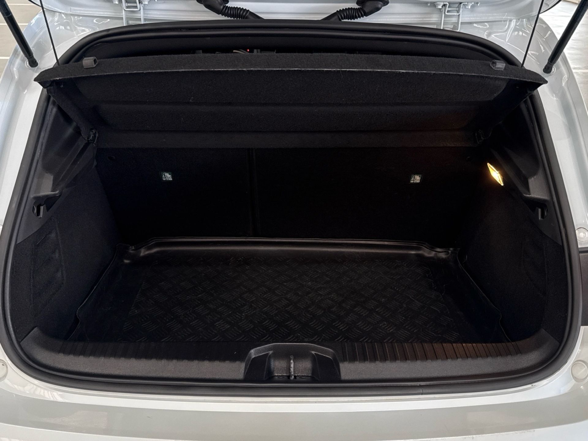 Renault Clio - 12