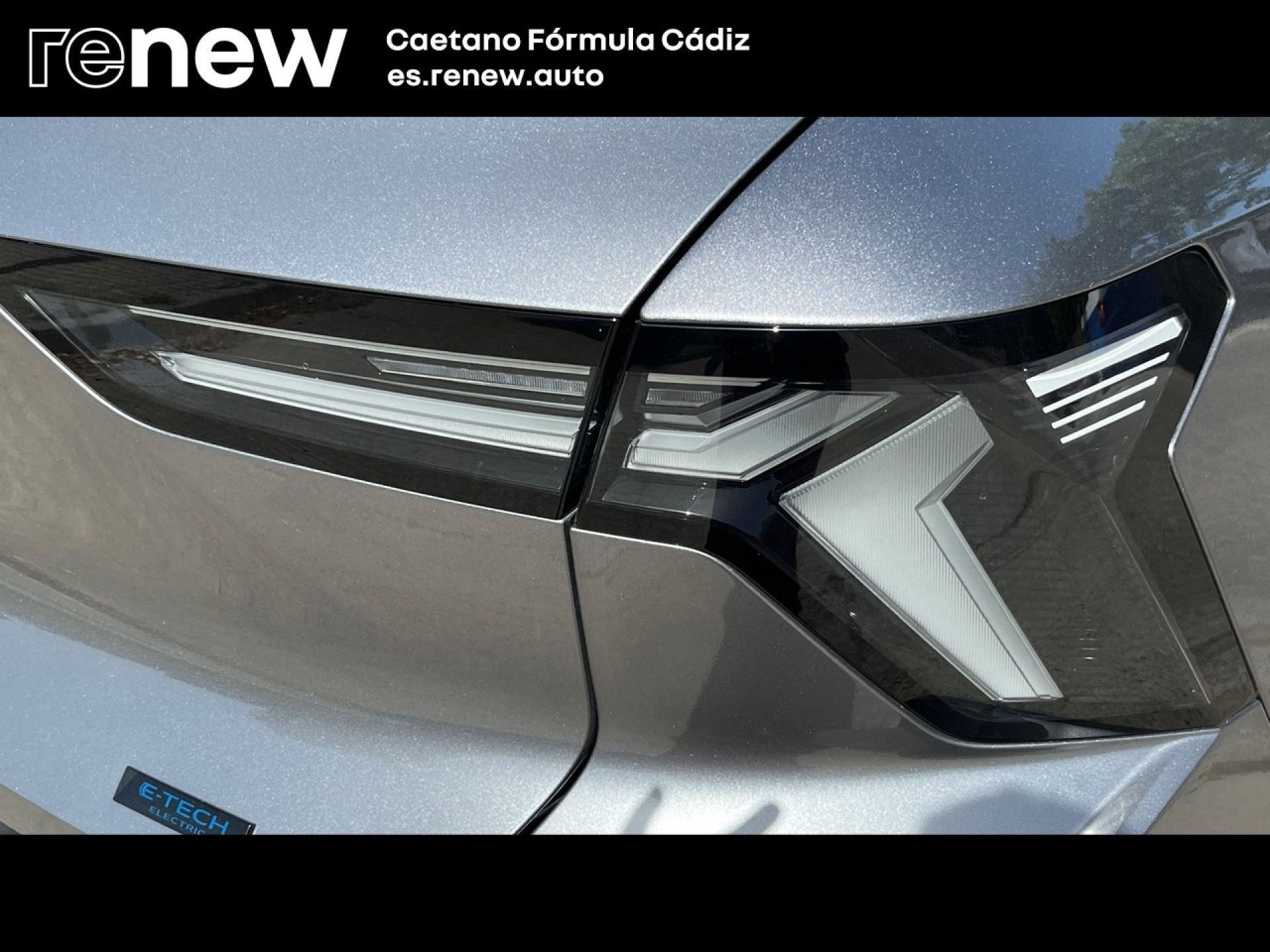 Renault Scenic E-Tech - 10
