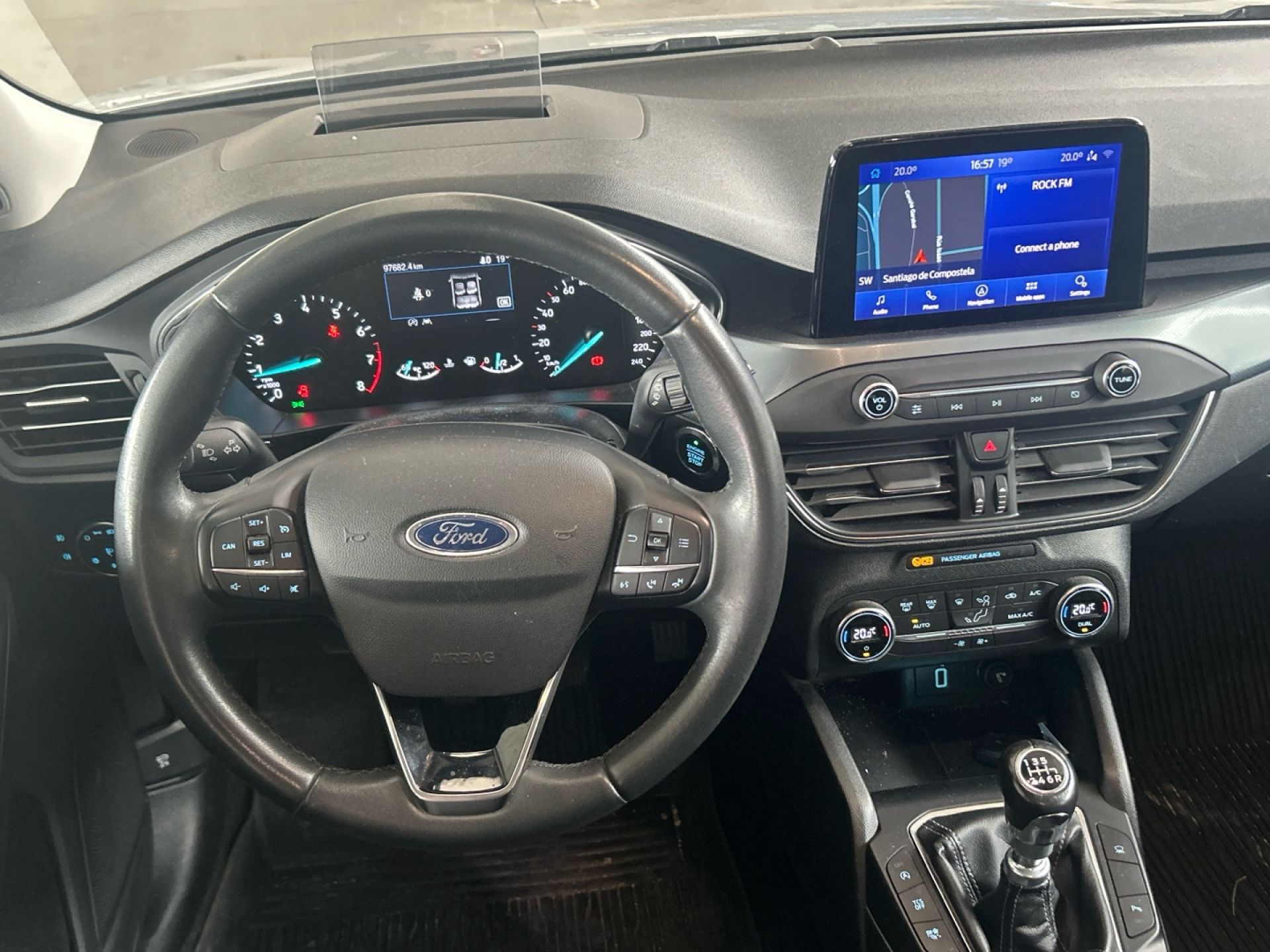 Ford Focus - 10