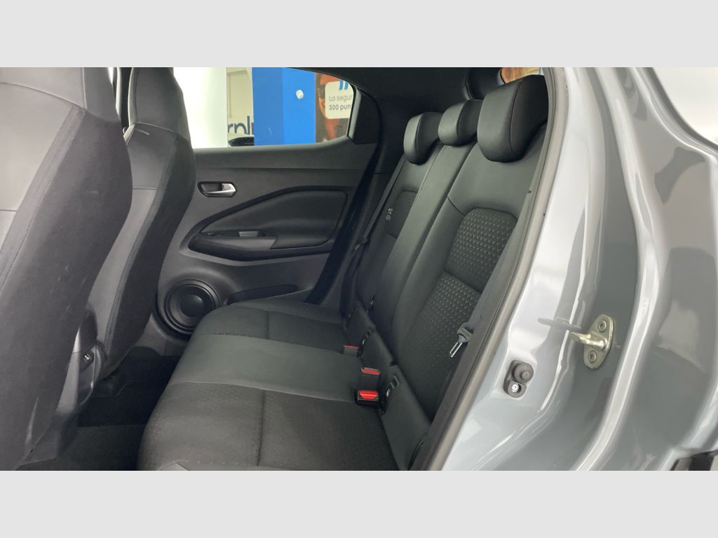 Nissan JUKE - 12