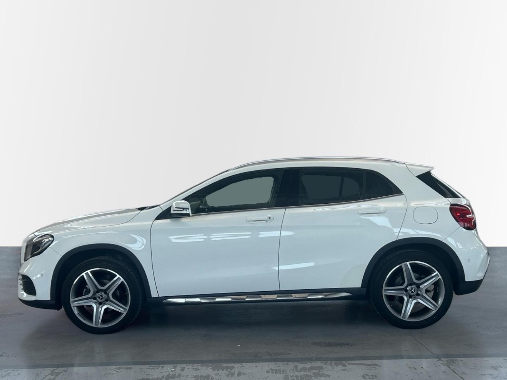 Mercedes-Benz Clase GLA - 4