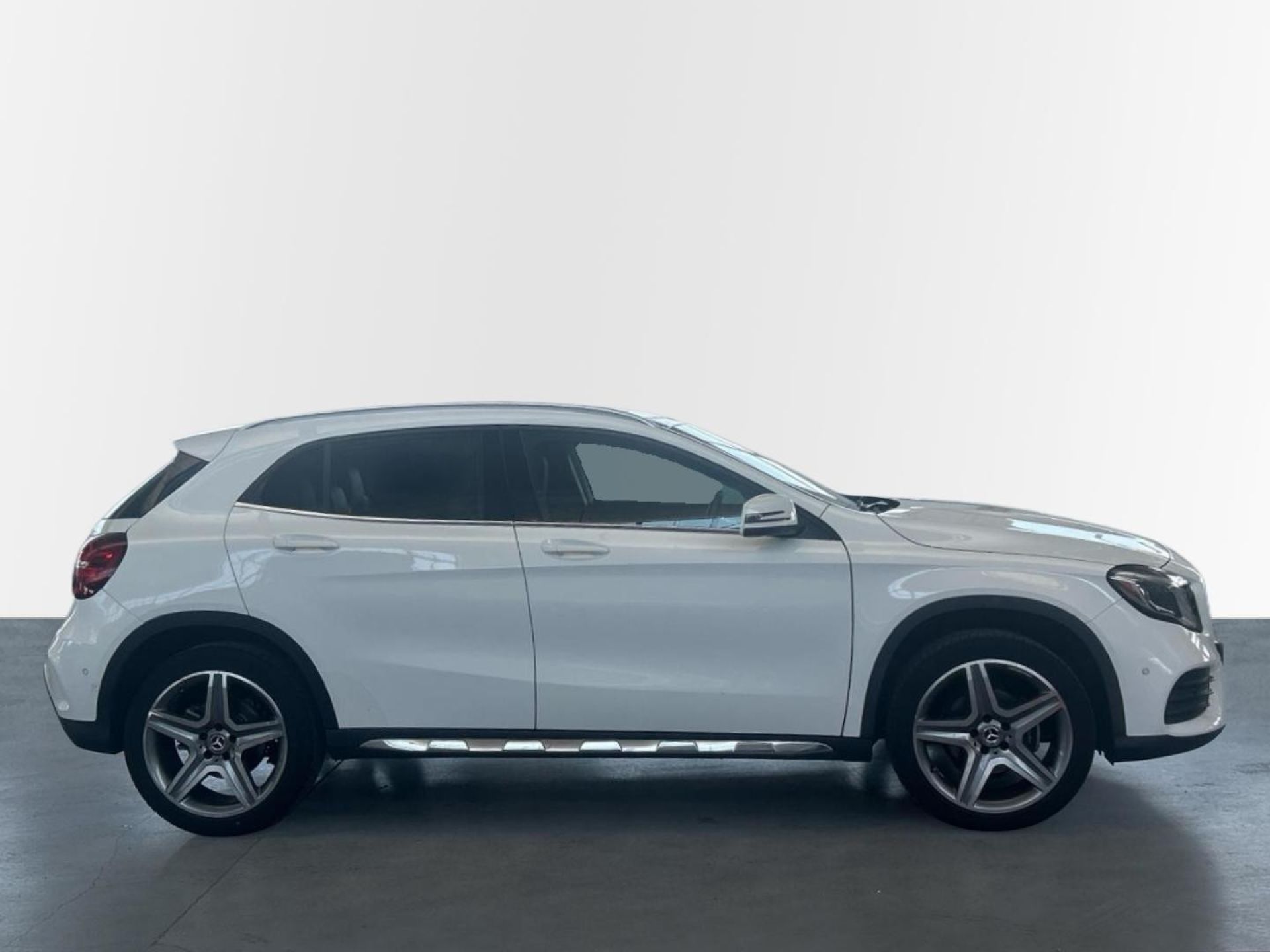 Mercedes-Benz Clase GLA - 8