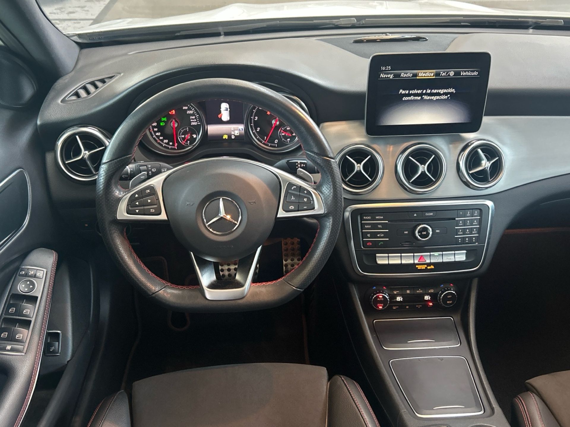 Mercedes-Benz Clase GLA - 10