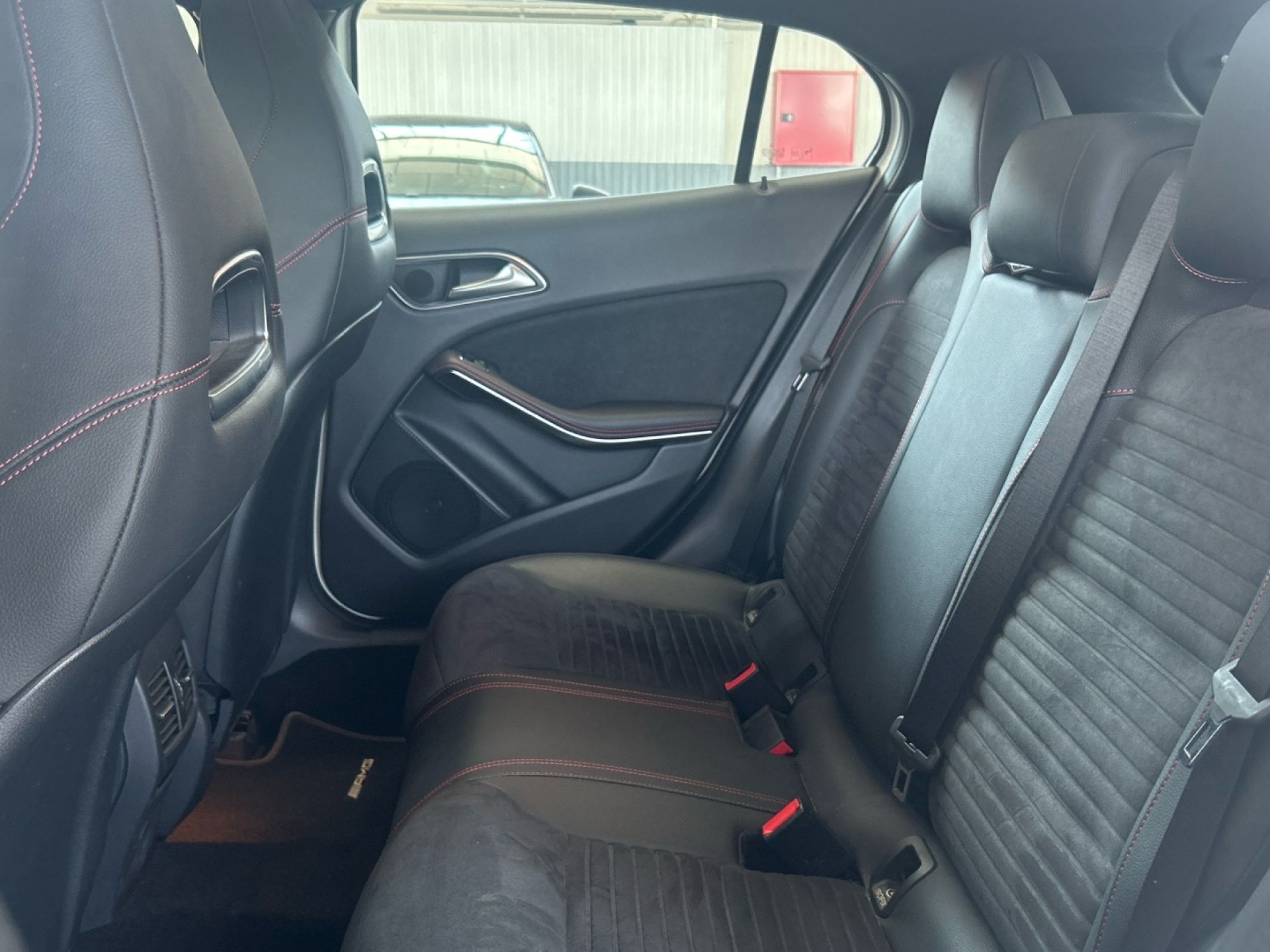 Mercedes-Benz Clase GLA - 12