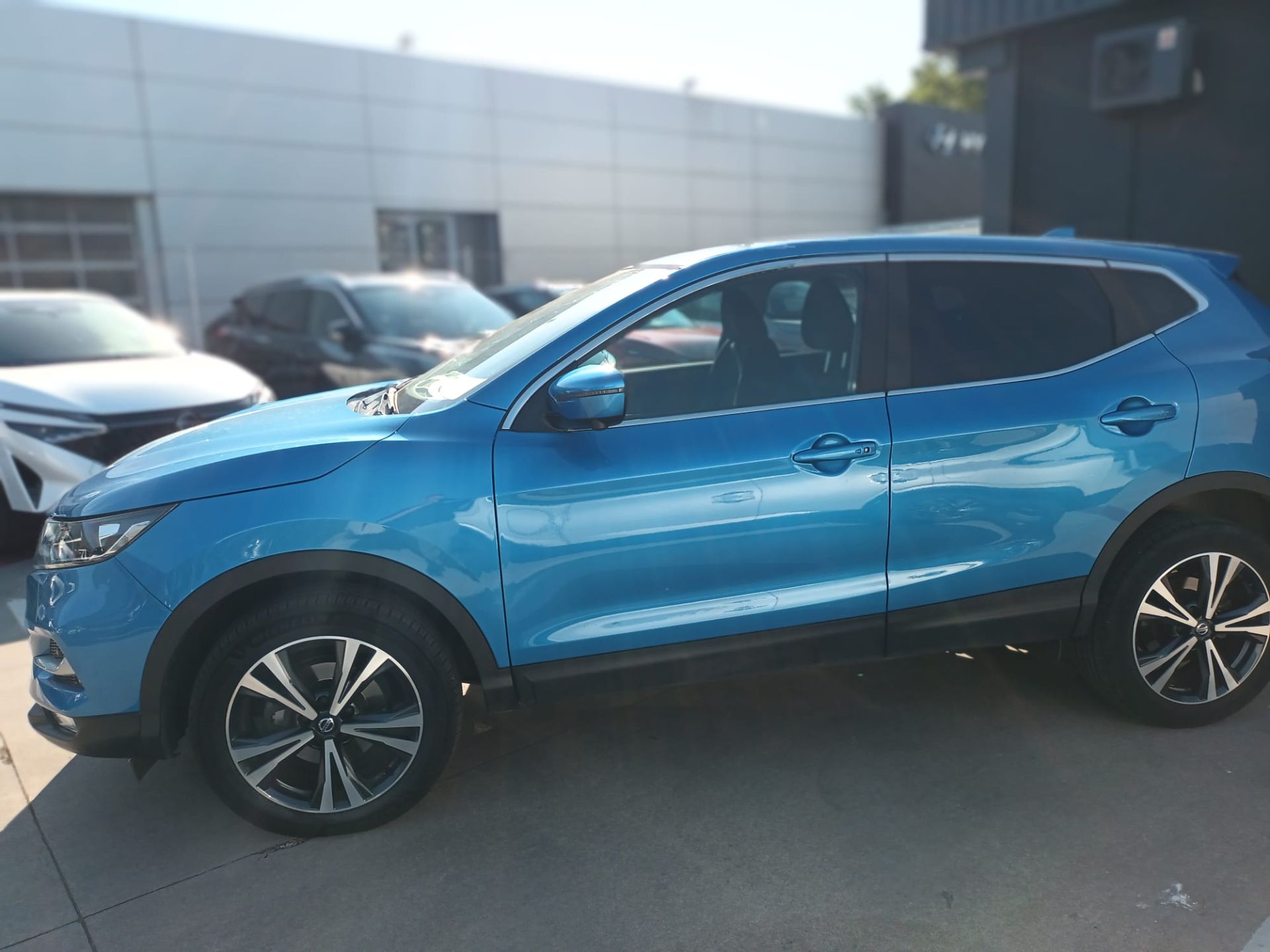 Nissan Qashqai - 2