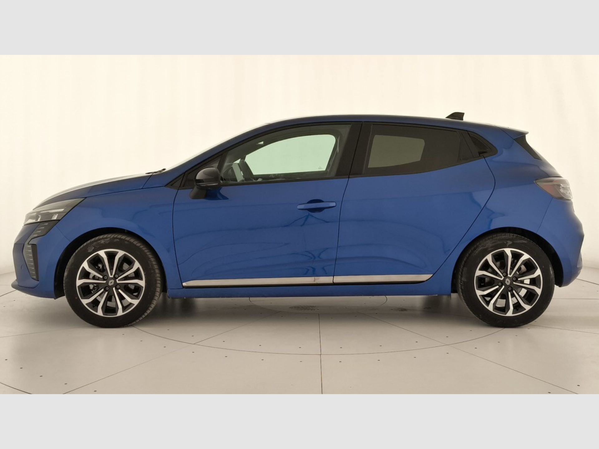 Renault Clio - 6