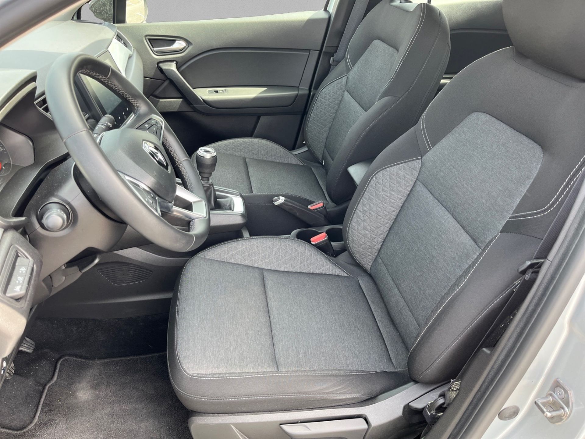 Renault Captur - 10