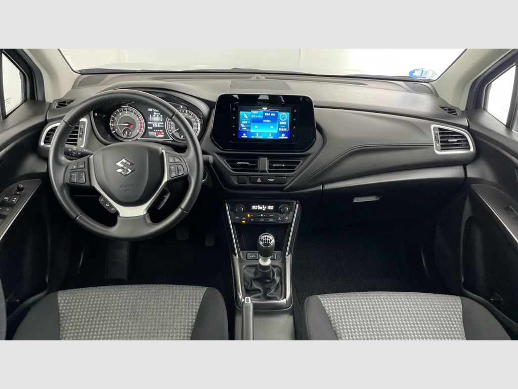 Suzuki S-Cross - 10