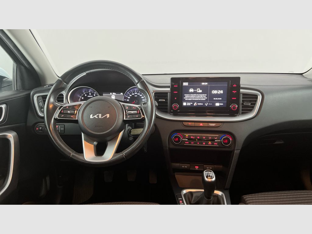 Kia XCeed - 11