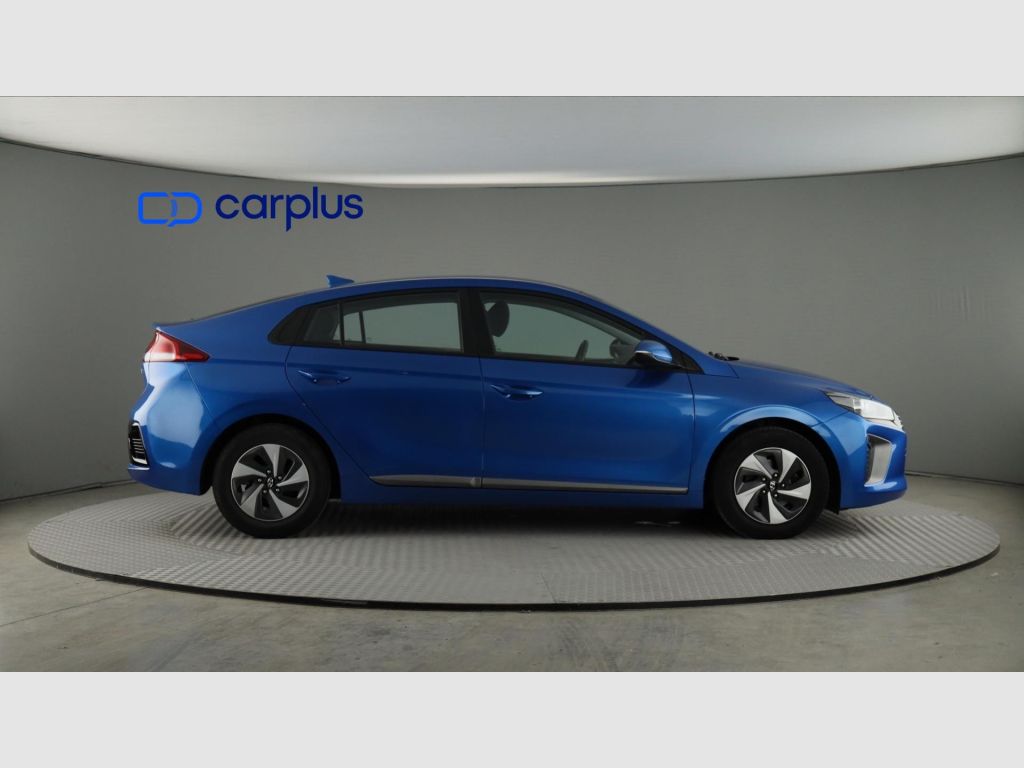 Hyundai IONIQ - 8
