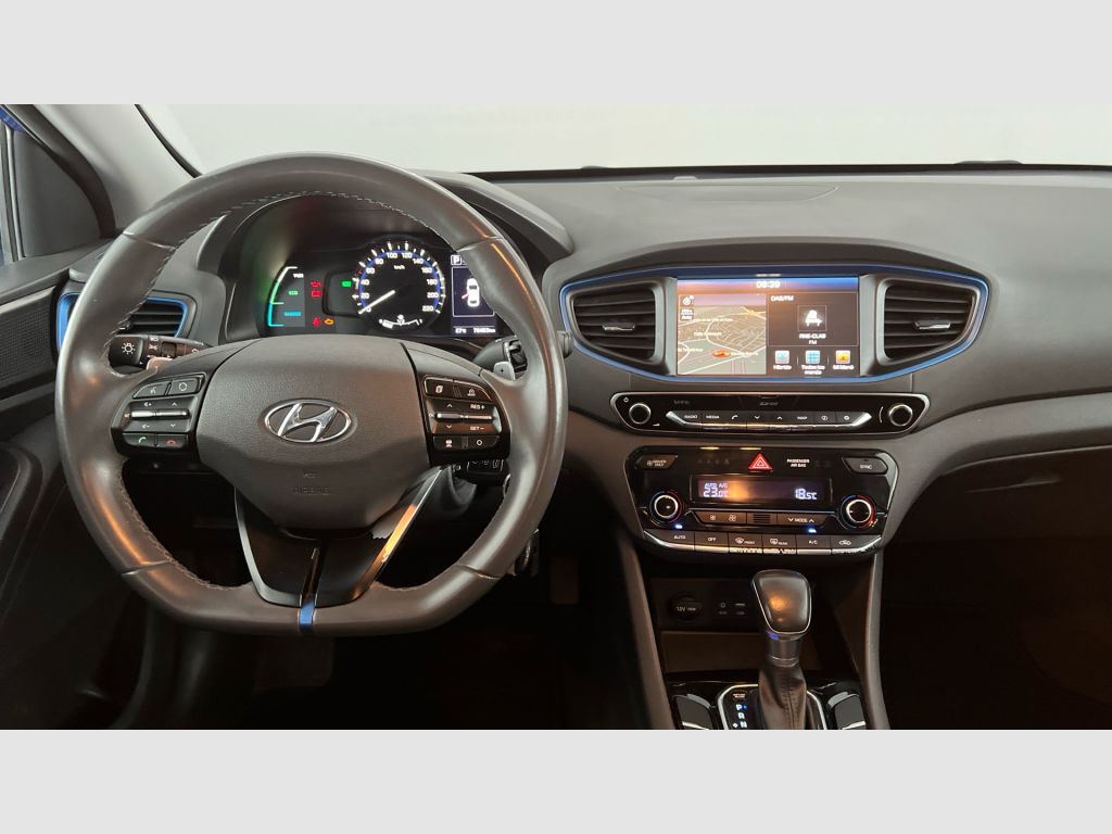 Hyundai IONIQ - 11