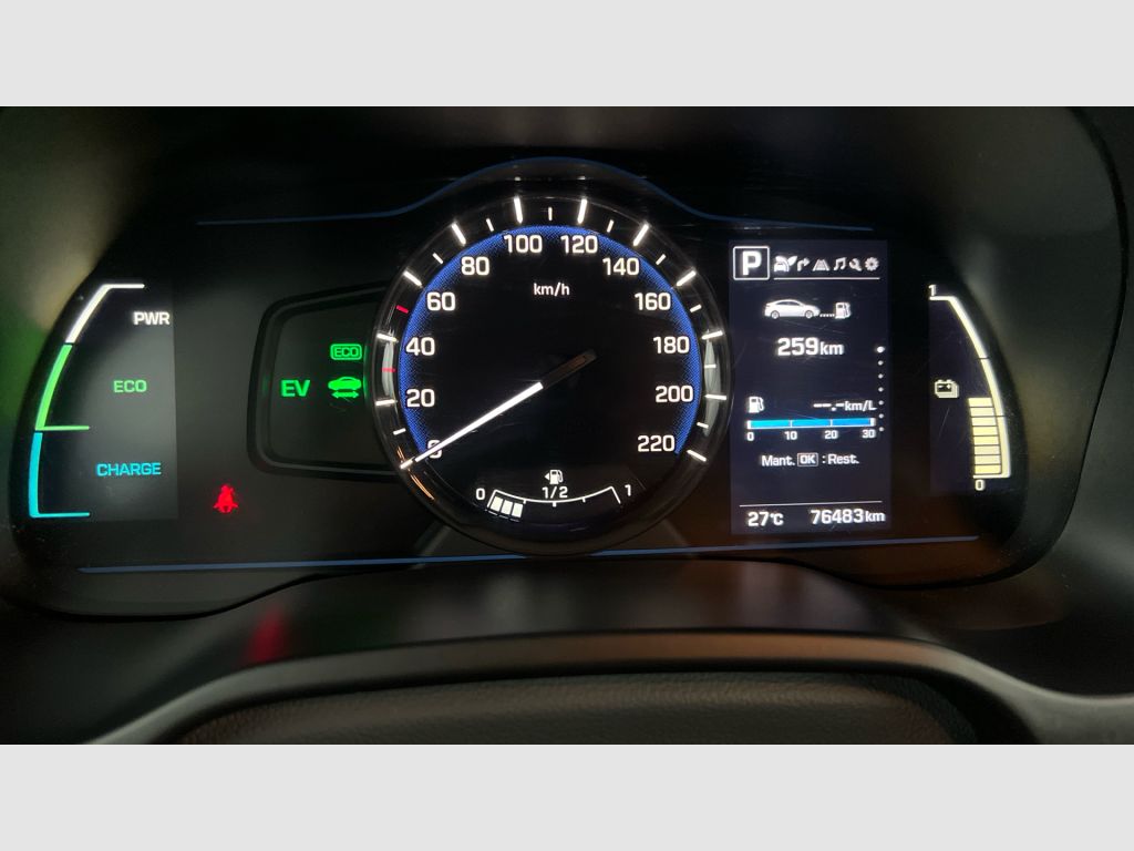 Hyundai IONIQ - 10