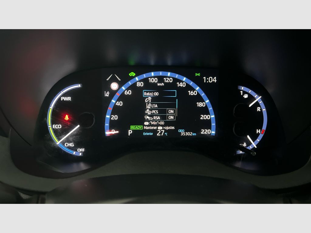 TOYOTA Yaris Cross - 10