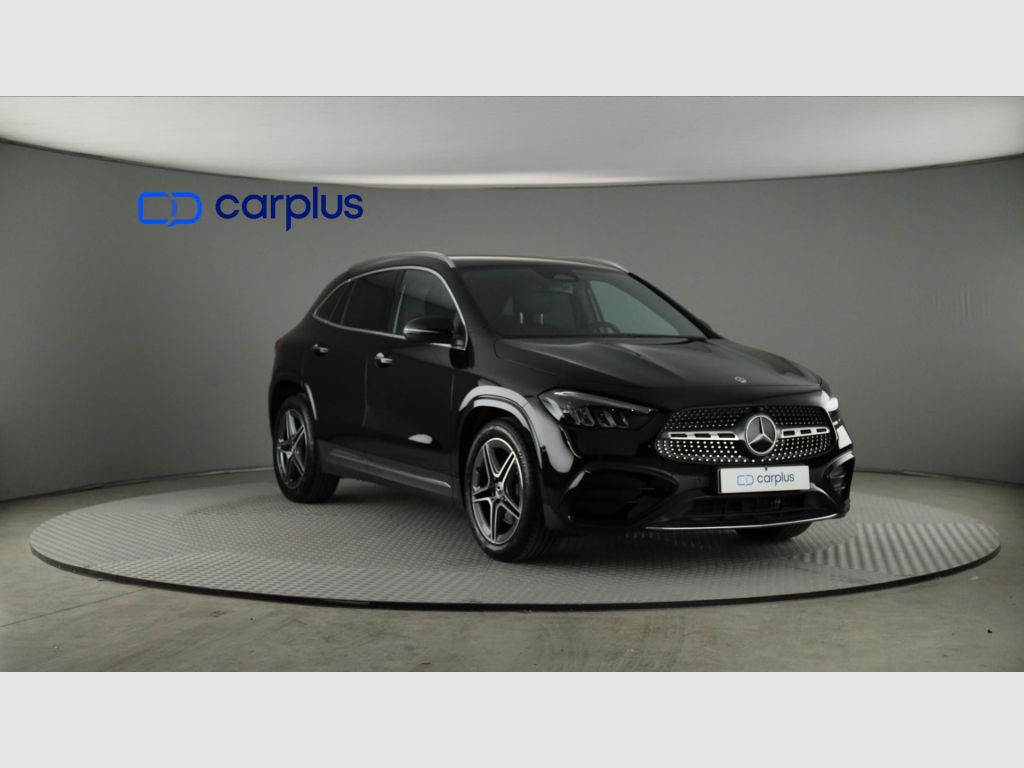 Mercedes-Benz GLA - 2